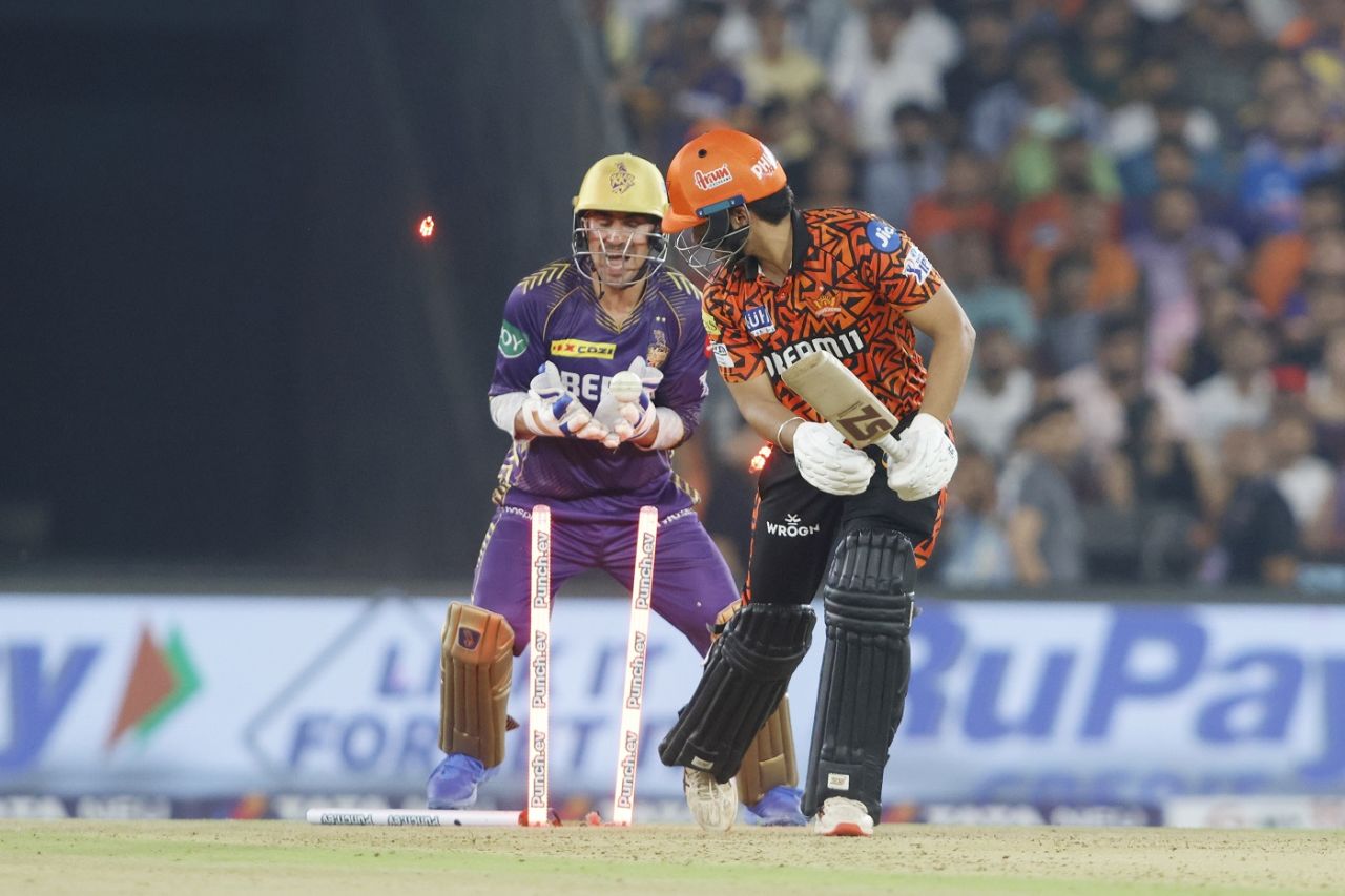 Sanvir Singh saw his middle pole flattened first ball by Sunil Narine, Kolkata Knight Riders vs Sunrisers Hyderabad, Qualifier 1, IPL 2024, Ahmedabad, May 21, 2024