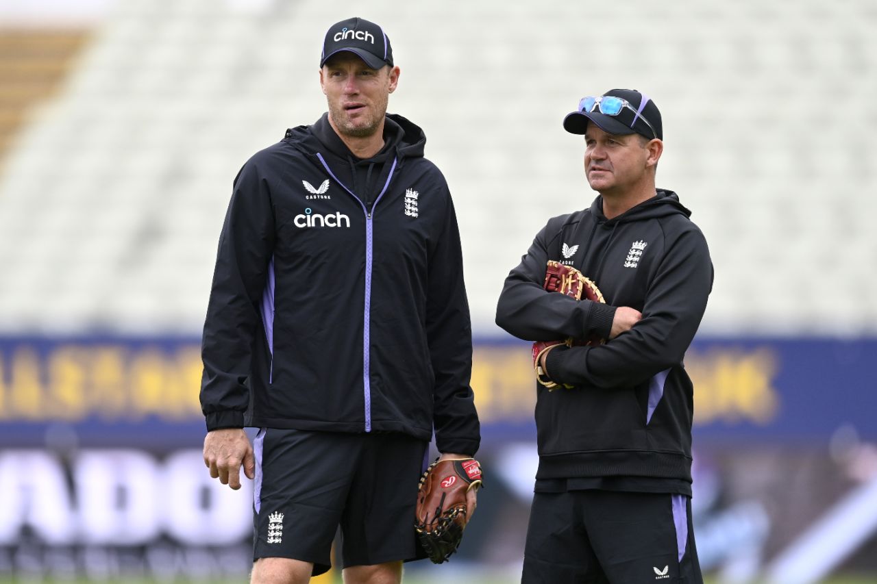 Andrew Flintoff and Matthew Mott oversee England's training session, England vs Pakistan, 2nd T20I, Edgbaston, May 25, 2024