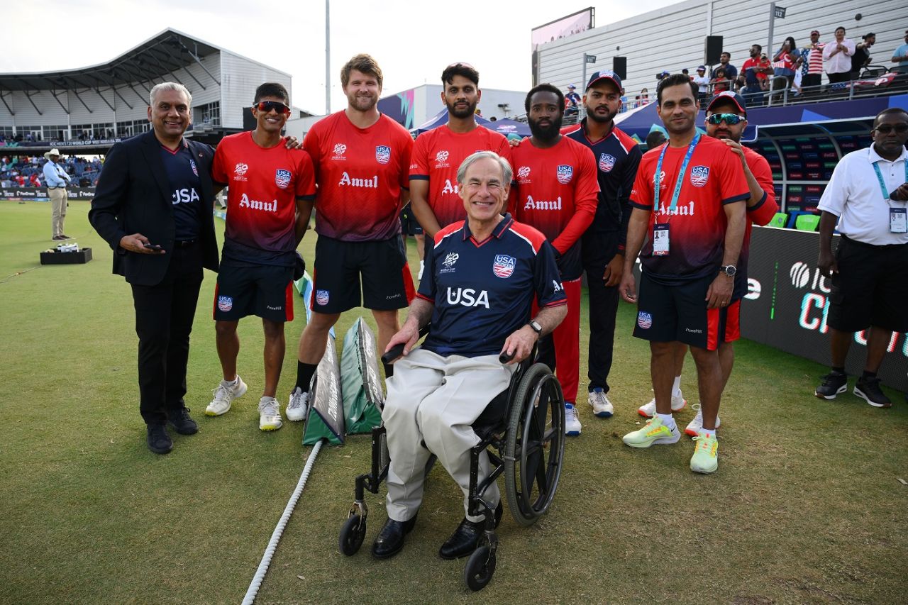 Texas Governor Greg Abbott with the USA team before the first ball, USA vs Canada, T20 World Cup 2024, Group A, Dallas, June 1, 2024