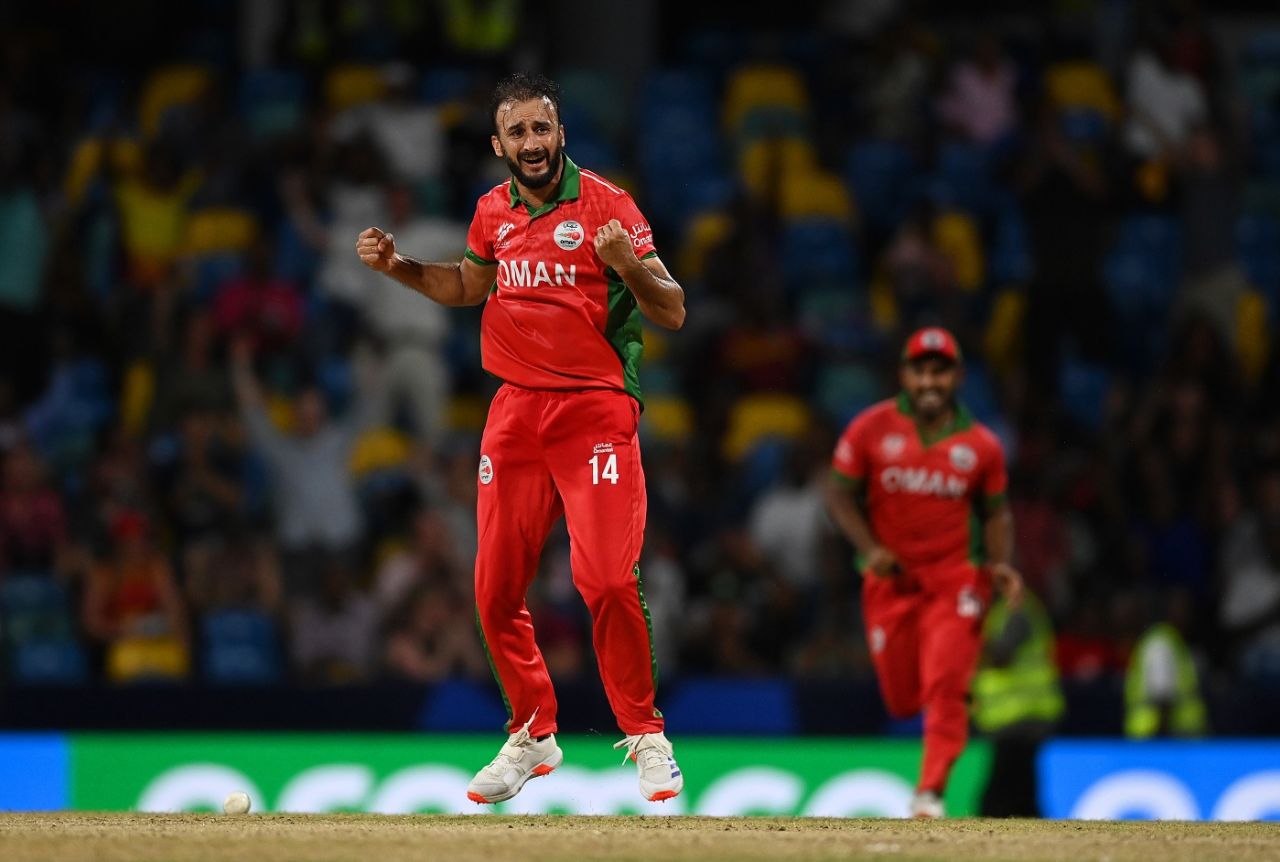 Mehran Khan took two wickets in the final over to drag the game into a Super Over, Namibia vs Oman, T20 World Cup 2024, Group B, Bridgetown, June 2, 2024