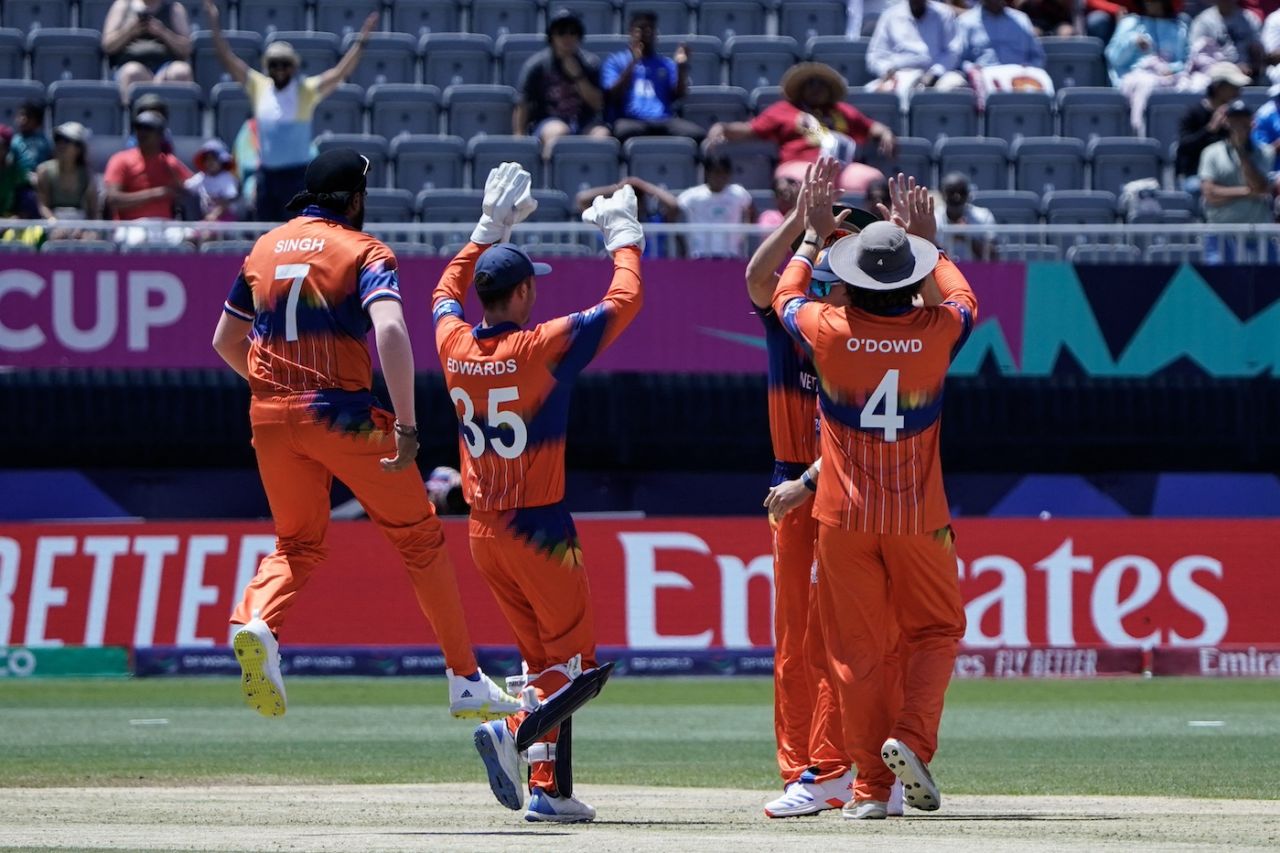 It's celebration time for Netherlands as Quinton de Kock is run out off the first ball, Netherlands vs South Africa, T20 World Cup 2024, New York, June 8, 2024