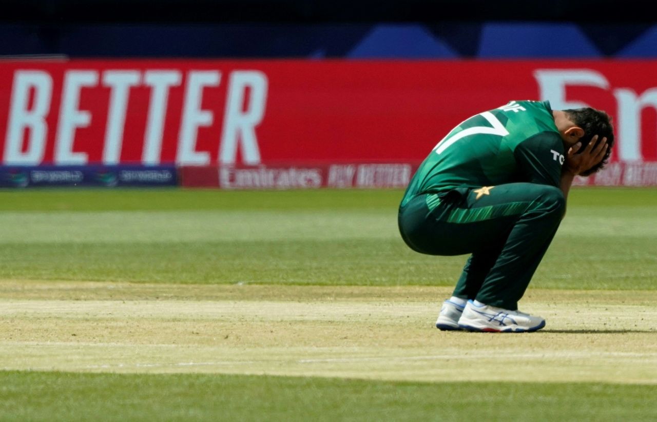Haris Rauf reacts as a run is taken off his bowling, Canada vs Pakistan, T20 World Cup 2024, New York, June 11, 2024