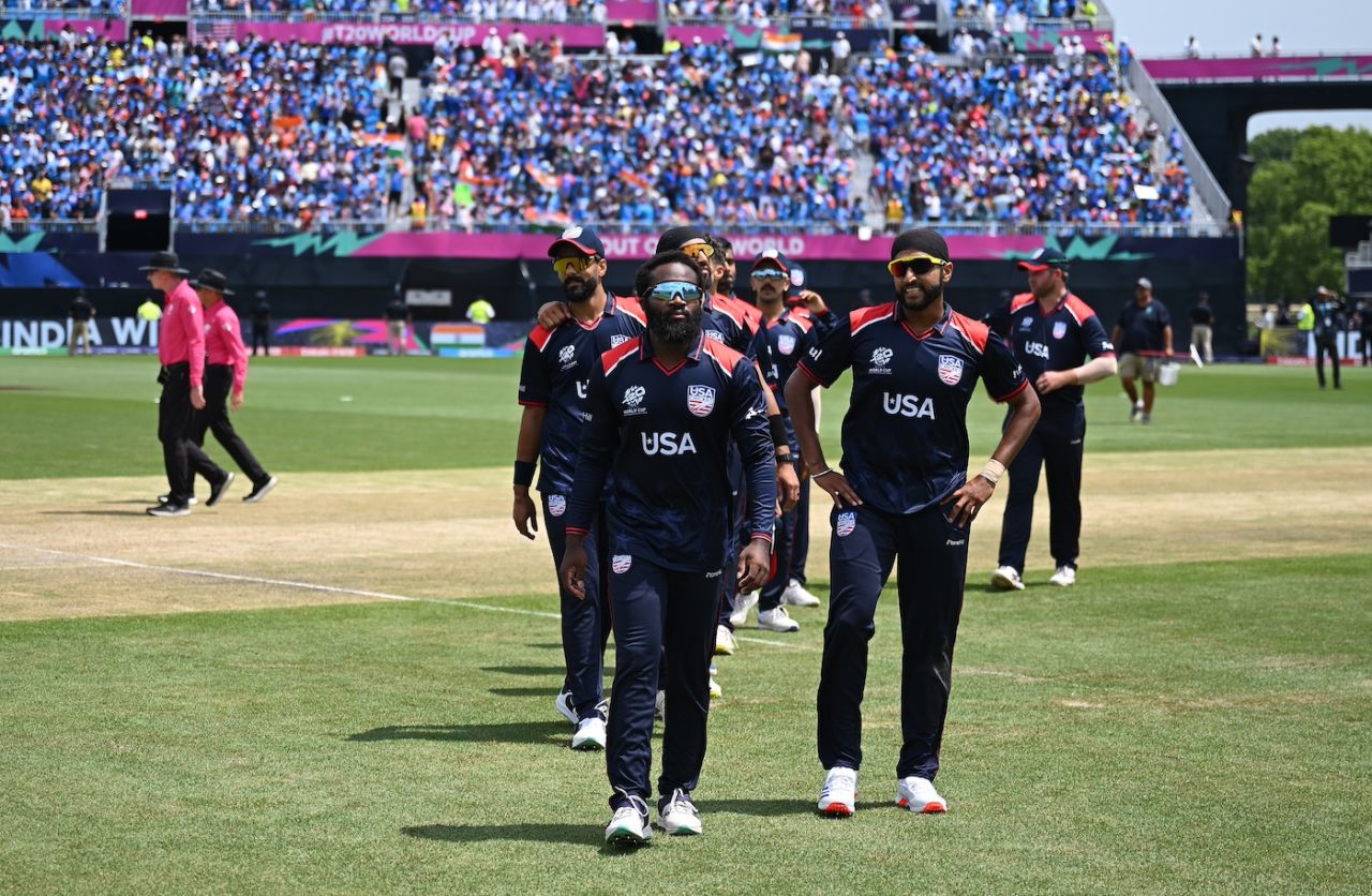 Aaron Jones leads the USA team off the field, USA vs India, T20 World Cup 2024, New York, June 12, 2024