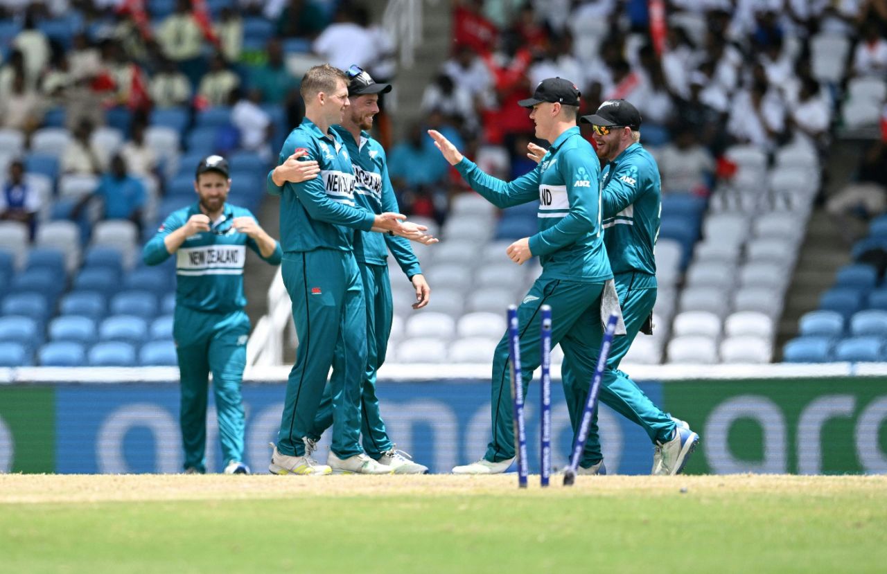 Lockie Ferguson gets some high-fives after picking up his third wicket of the game without having conceded a run, New Zealand vs PNG, Tarouba,T20 World Cup 2024, June 17, 2024