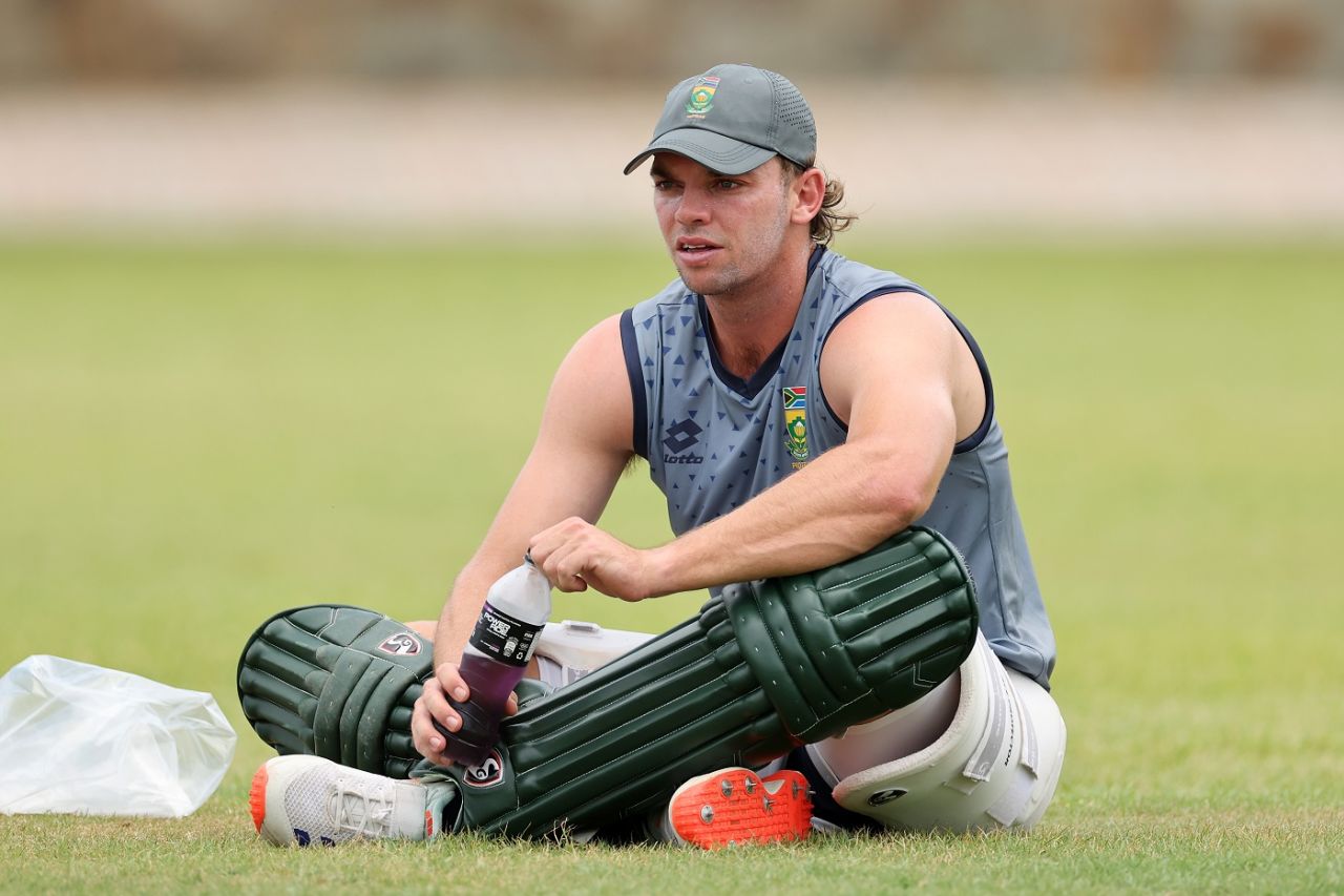 Tristan Stubbs cools down after a hit, T20 World Cup 2024, Antigua, June 18, 2024