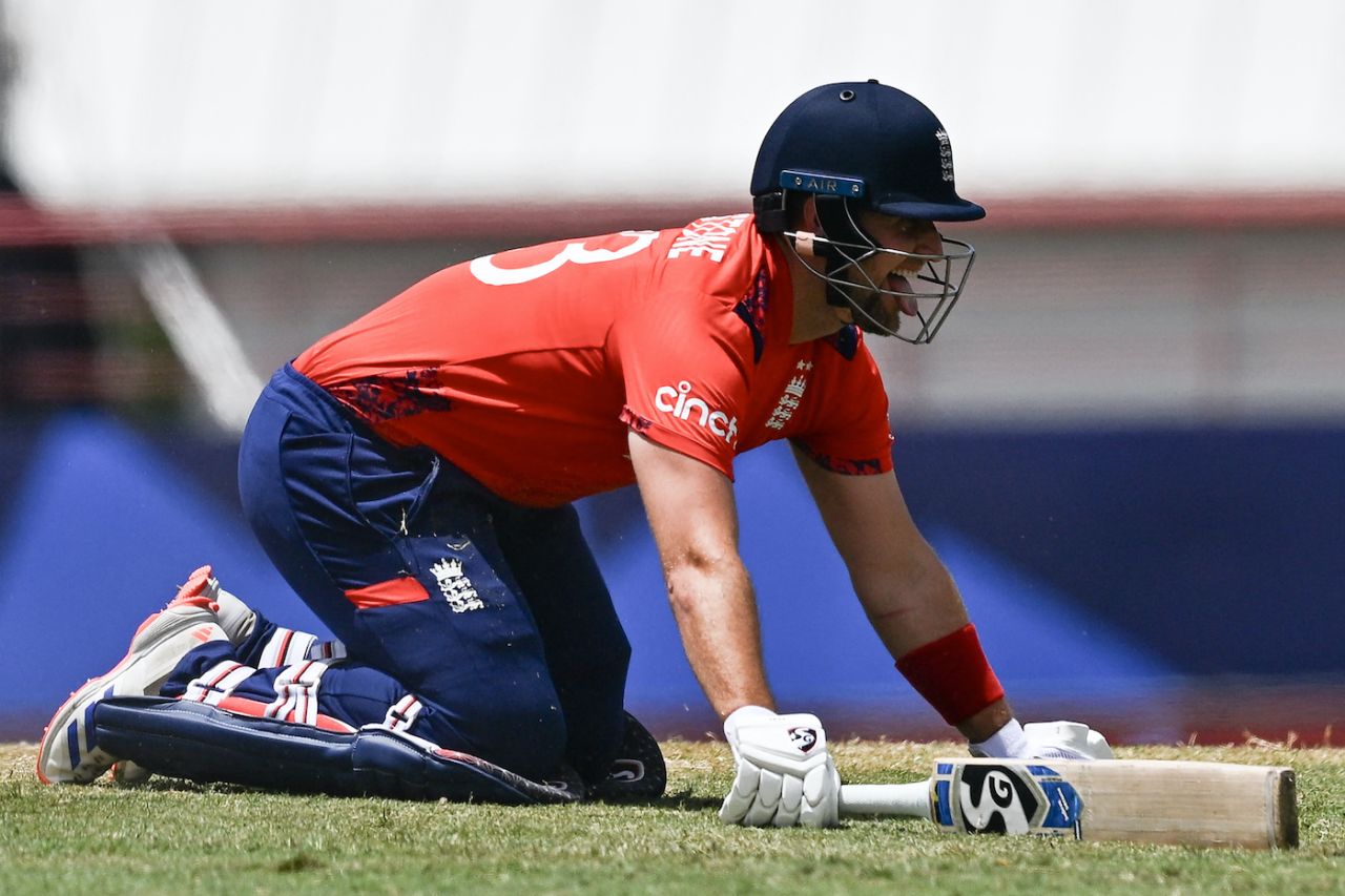 Liam Livingstone hit England's first middle-overs boundary, in the 12th over, England vs South Africa, T20 World Cup 2024, Super Eight, St Lucia, June 21, 2024