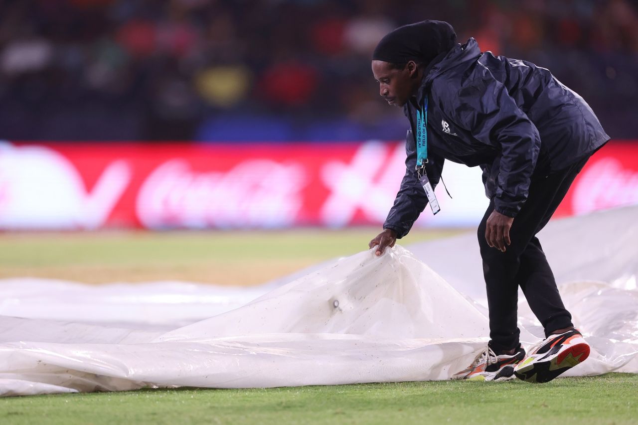 The covers were brought on as rain arrived, Super Eight, Group 1, Men's T20 World Cup 2024, Kingstown, June 24, 2024