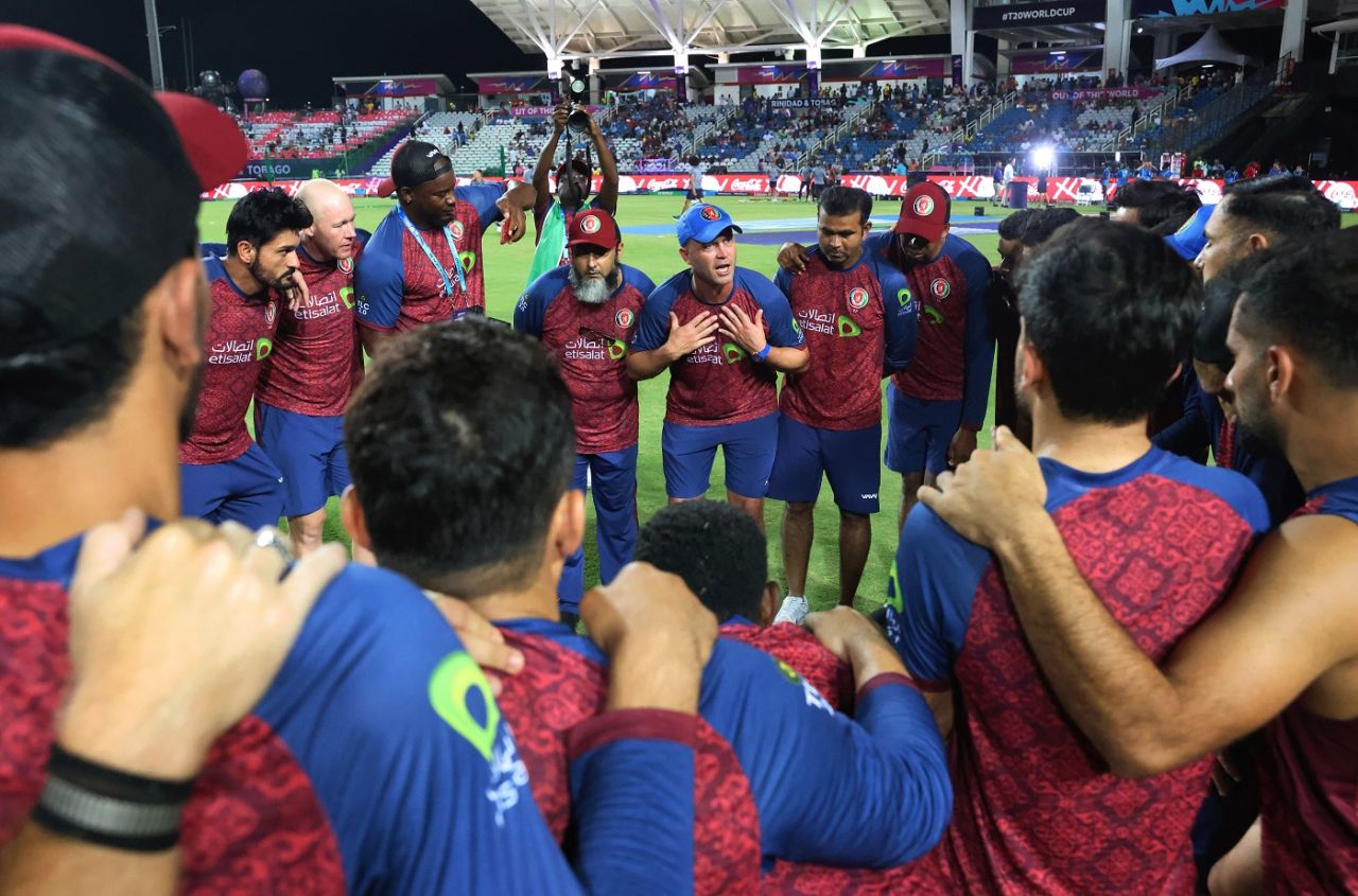 Jonathan Trott speaks in the team huddle, Afghanistan vs South Africa, 1st semi-final, Tarouba, T20 World Cup, June 26, 2024