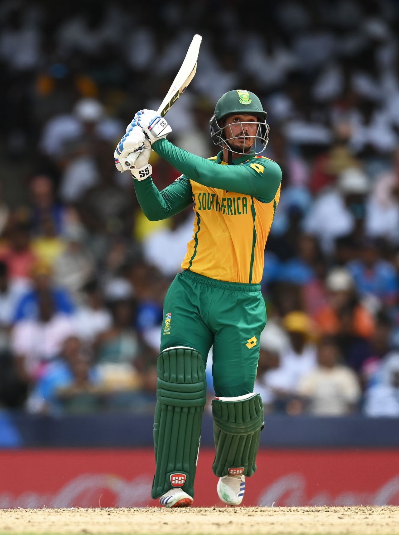 Quinton de Kock goes down the ground, India vs South Africa, T20 World Cup final, Bridgetown, Barbados, June 29, 2024