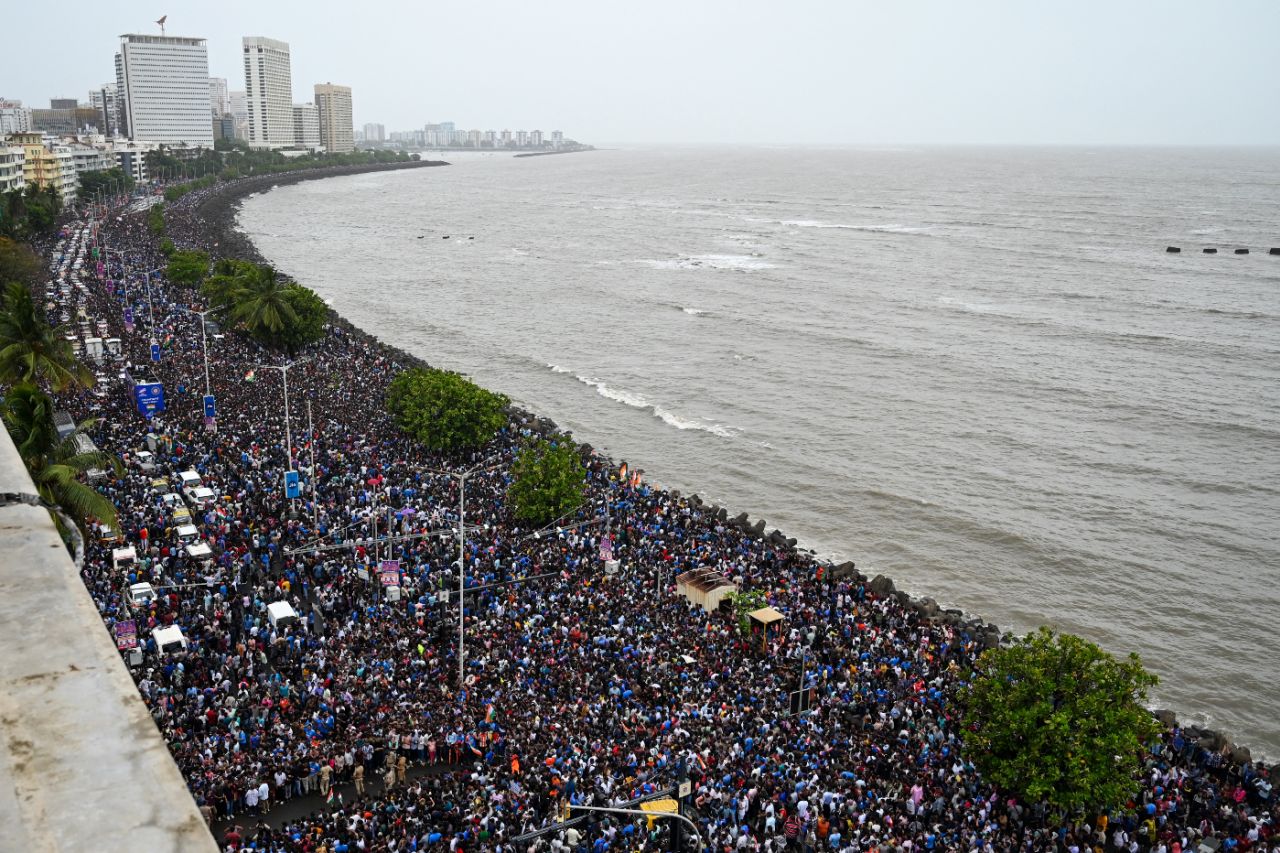 Fans as far as the eye can see: Marine Drive was chock-a-block ahead of the Indian team's arrival, Mumbai, July 4, 2024