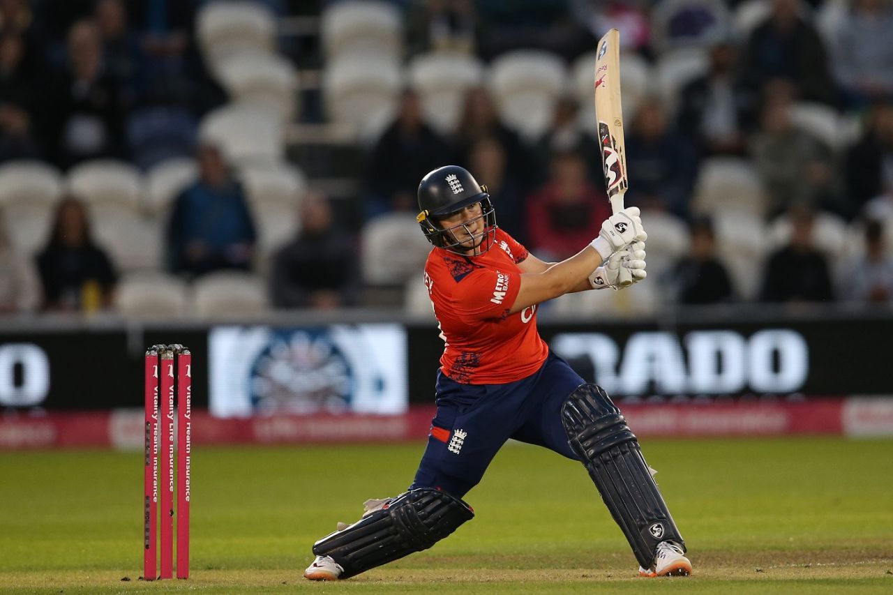 Alice Capsey heaves down the ground, England vs New Zealand, 2nd Women's T20I, Hove, July 9, 2024