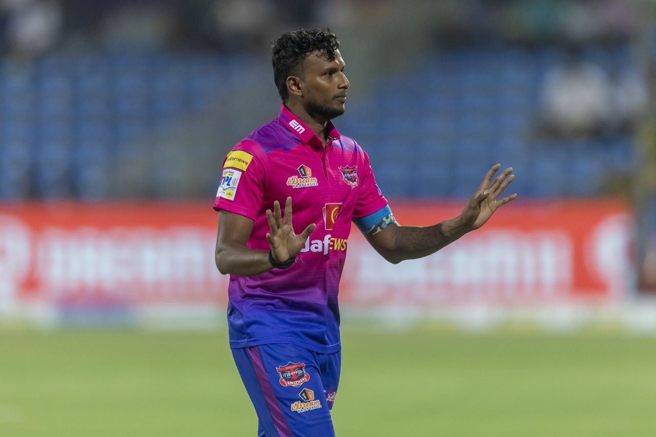 T Natarajan gestures during a TNPL game, Chepauk Super Gillies vs Idream Tiruppur Tamizhans, TNPL 2024, Salem, July 10, 2024