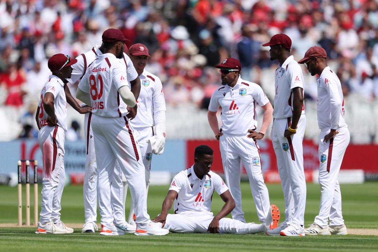 Shamar Joseph hobbled off with what seemed like an injury to the leg, England vs West Indies, 1st Men's Test, Lord's, 2nd day, July 11, 2024