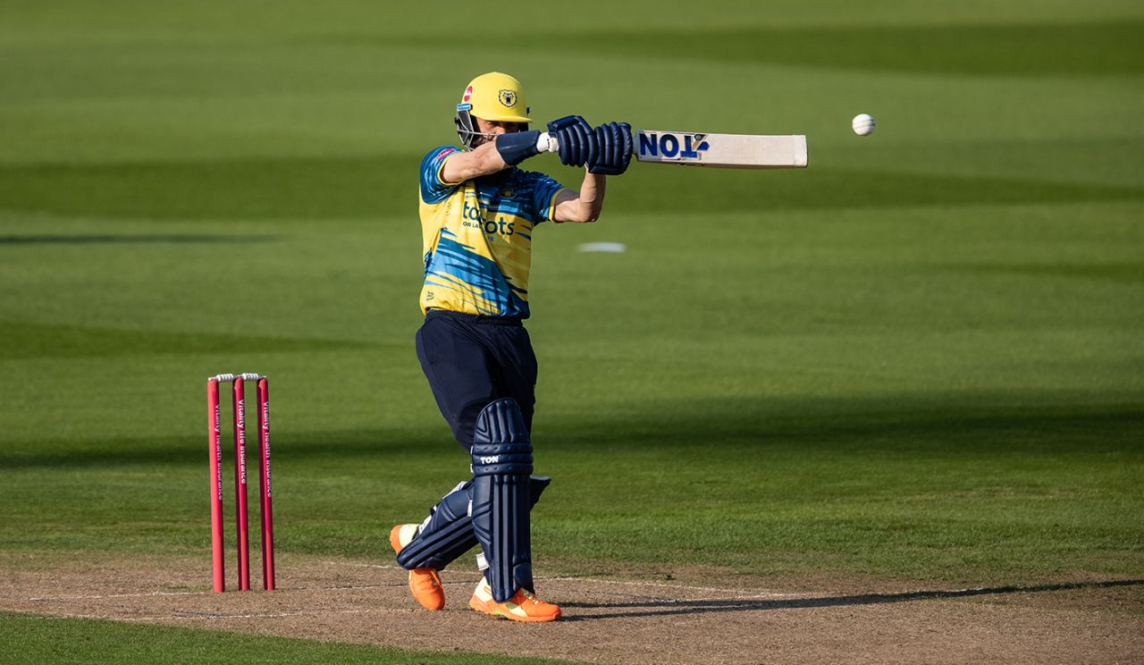 Moeen Ali gets hold of a short ball, Vitality Blast, Birmingham Bears vs Northamptonshire Steelbacks, Edgbaston, June 9, 2023