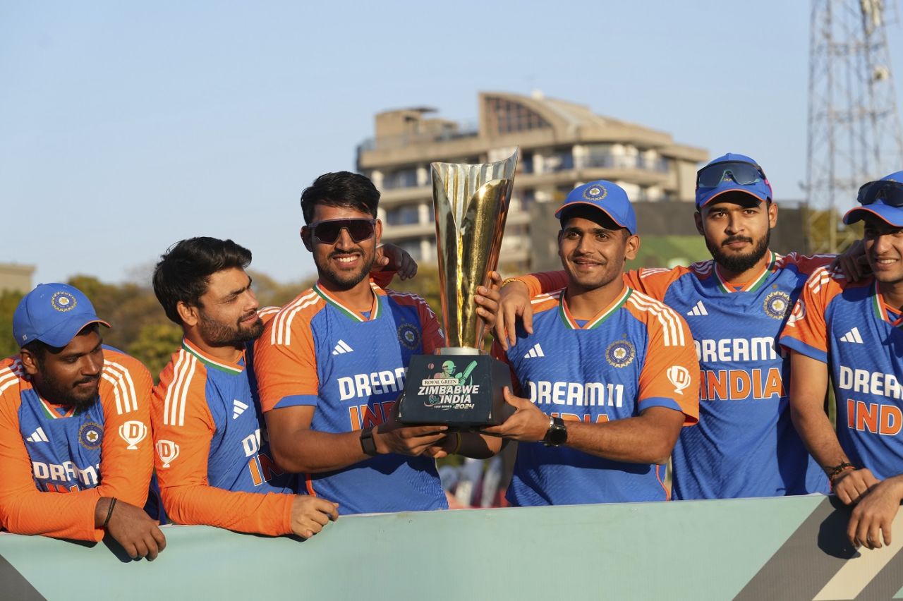 India's young guns are all smiles after they wrapped up the series 4-1, Zimbabwe vs India, 5th Men's T20I, Harare, July 14, 2024