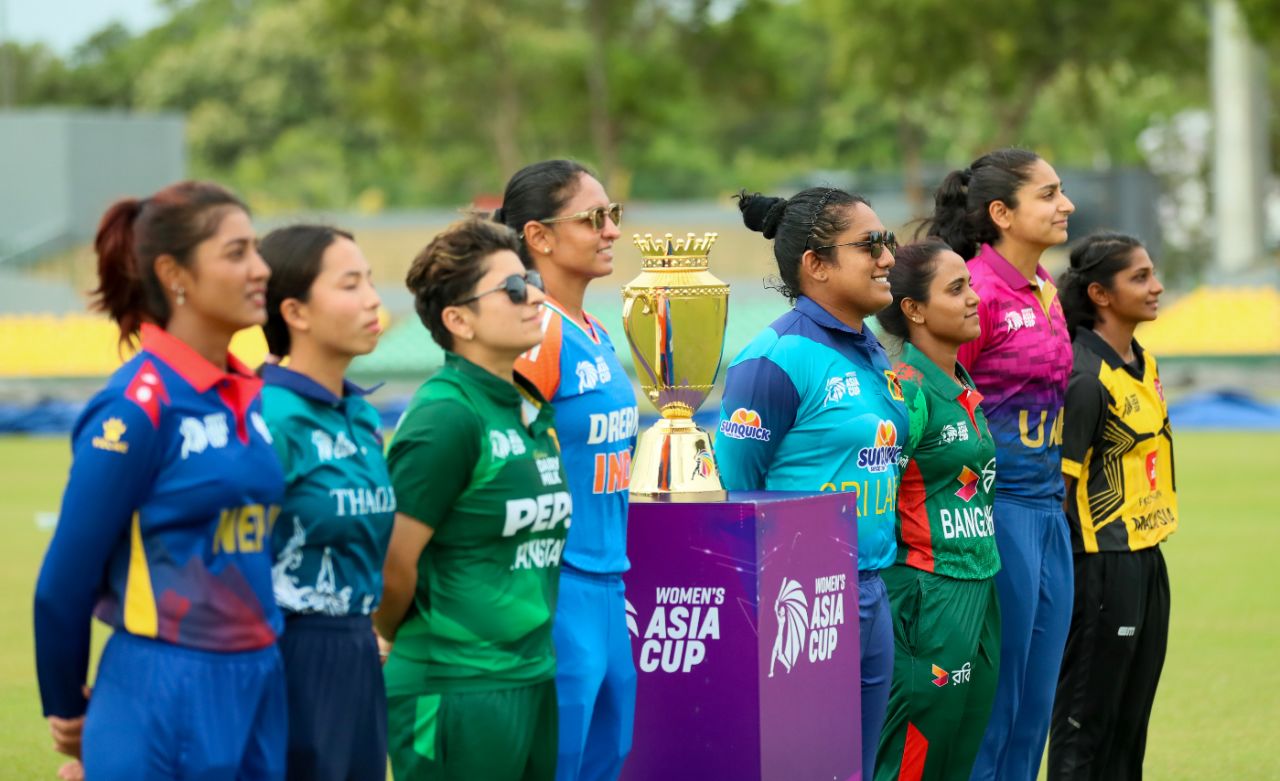 The eight captains line-up for a photo-op ahead of the 2024 Women's Asia Cup, Colombo, July 18, 2024