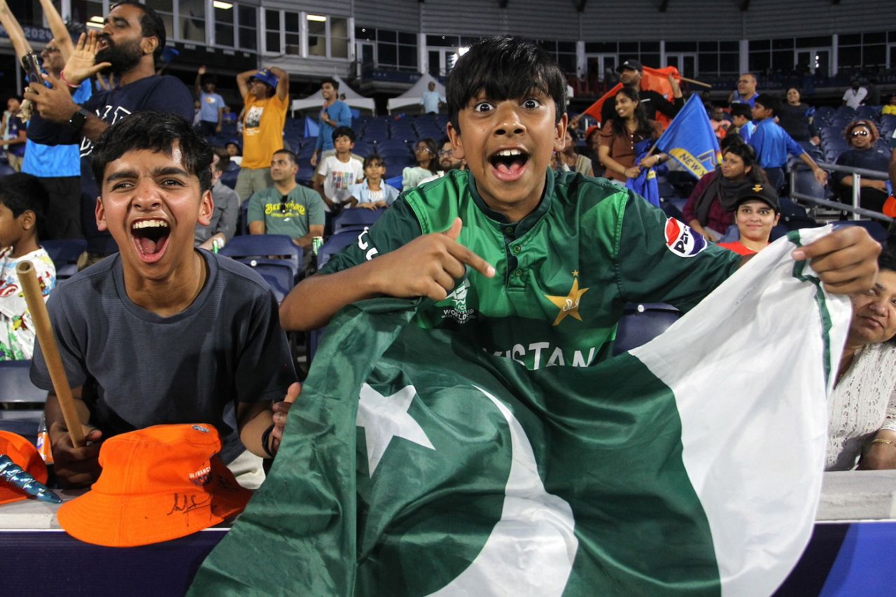A Pakistan fan at the MLC, MI New York vs San Francisco Unicorns, Major League Cricket (MLC), Dallas, July 18, 2024