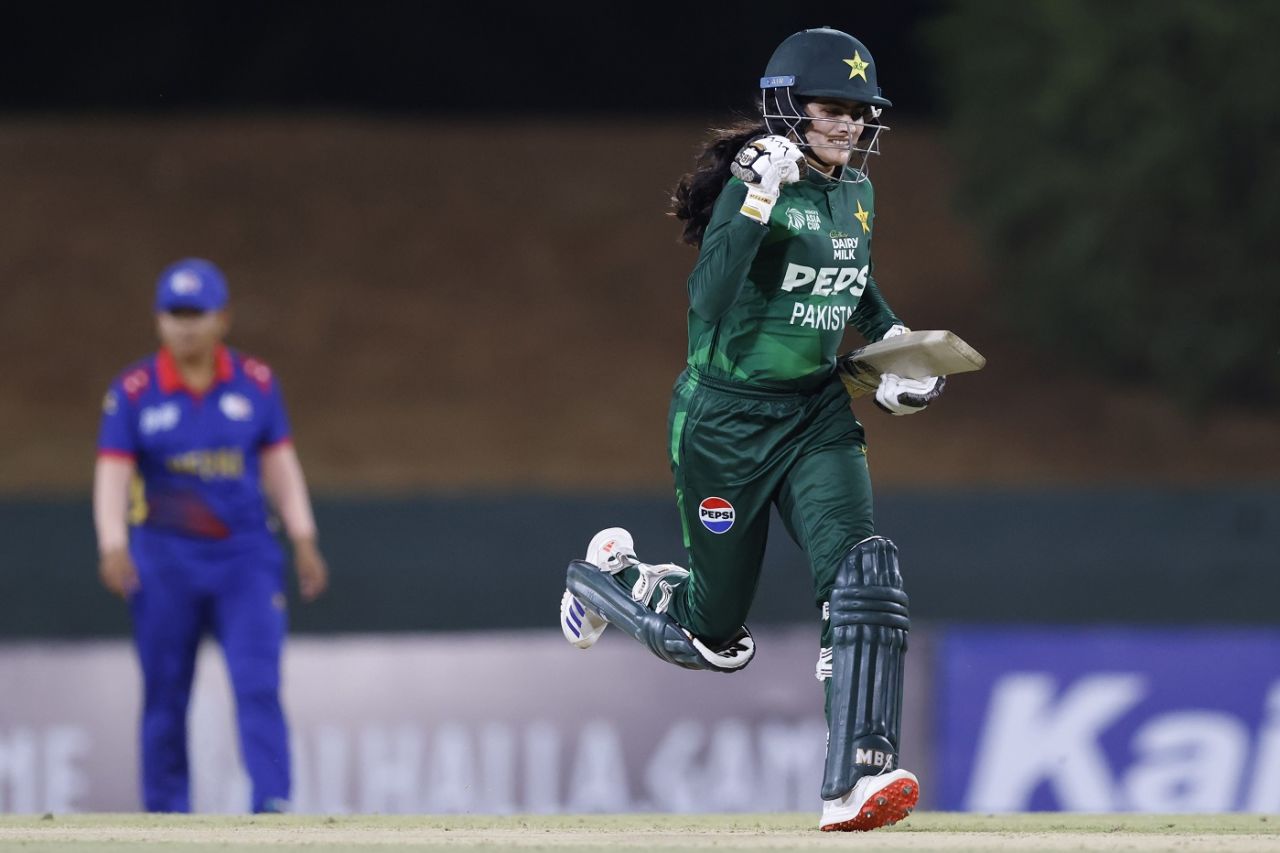 Gull Feroza celebrates her half-century, Nepal vs Pakistan, Women's Asia Cup, Dambulla, July 21, 2024
