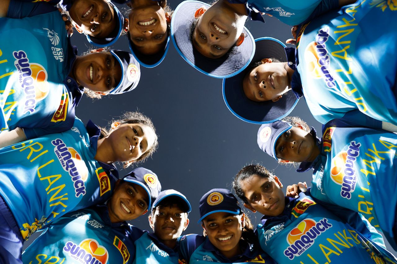Sri Lanka are all smiles in their pre-match huddle, Sri Lanka vs Thailand, Women's Asia Cup 2024, Dambulla, July 24, 2024