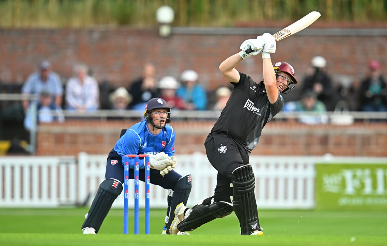 James Rew goes down the ground, Somerset vs Kent, One-Day Cup, Taunton, July 26, 2024