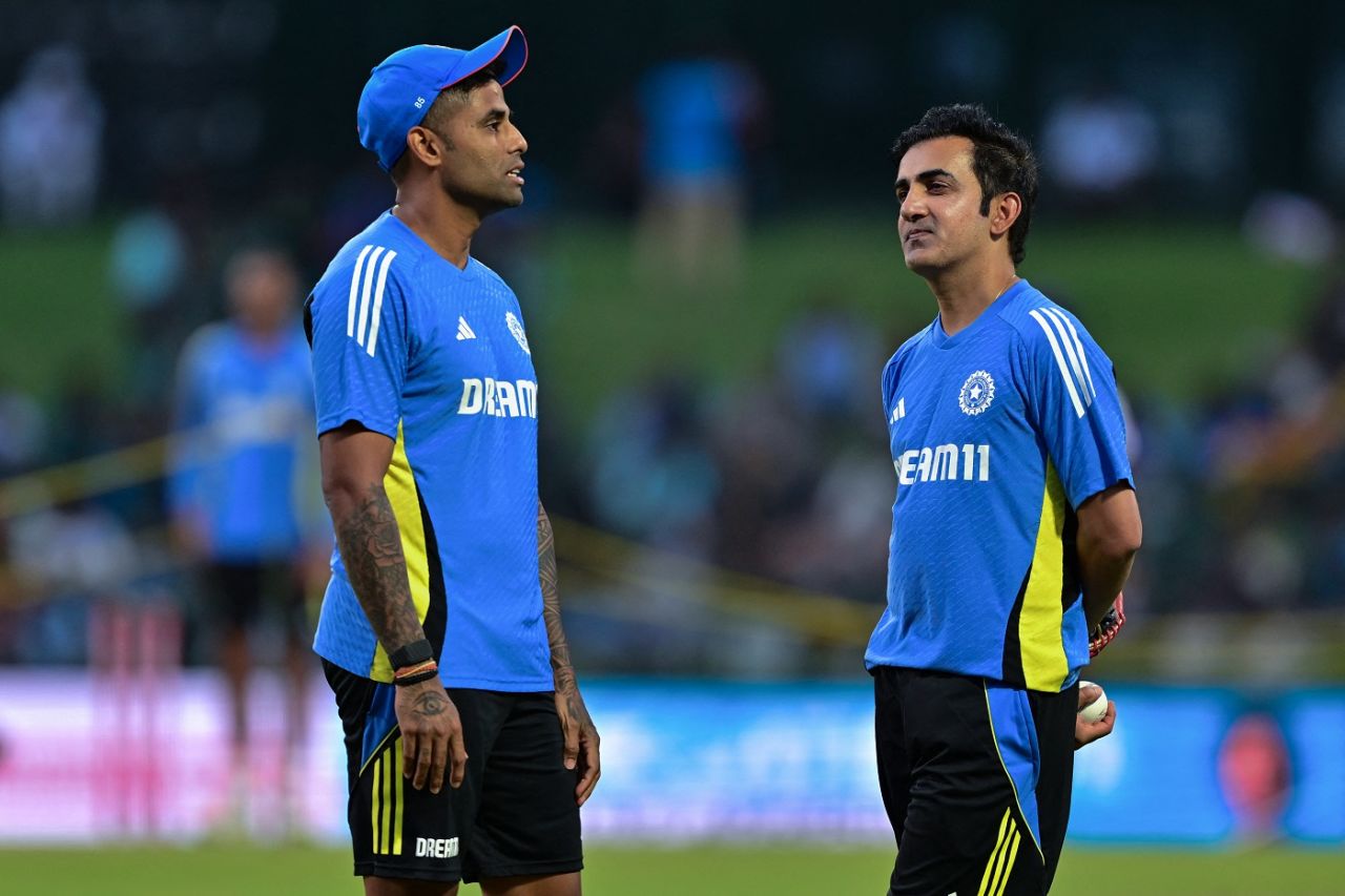 Suryakumar Yadav and Gautam Gambhir have a chat before the toss, Sri Lanka vs India, 1st T20I, Pallekele, July 27, 2024