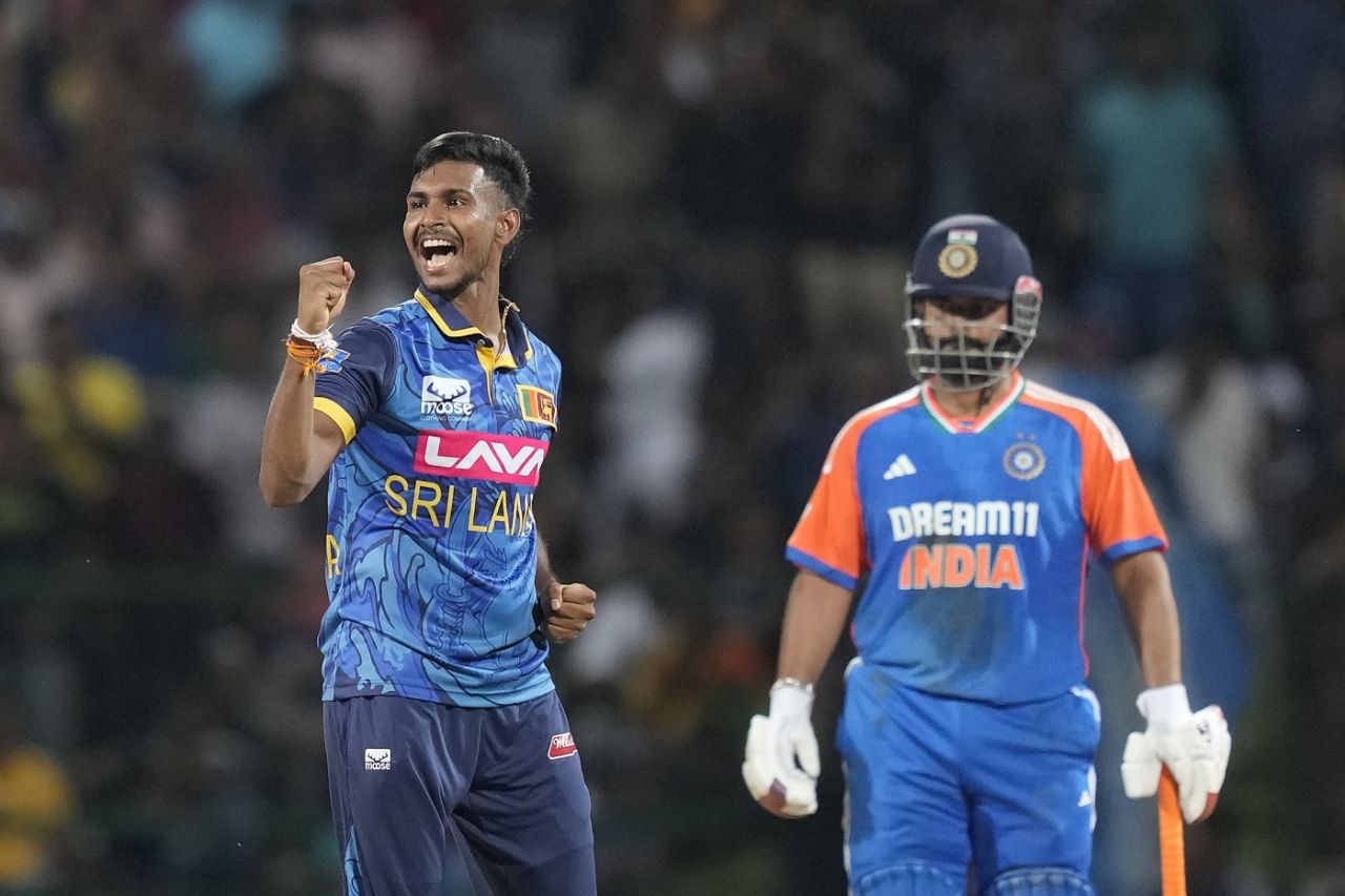 Matheesha Pathirana celebrates dismissing Suryakumar Yadav, Sri Lanka vs India, 1st T20I, Pallekele, July 27, 2024