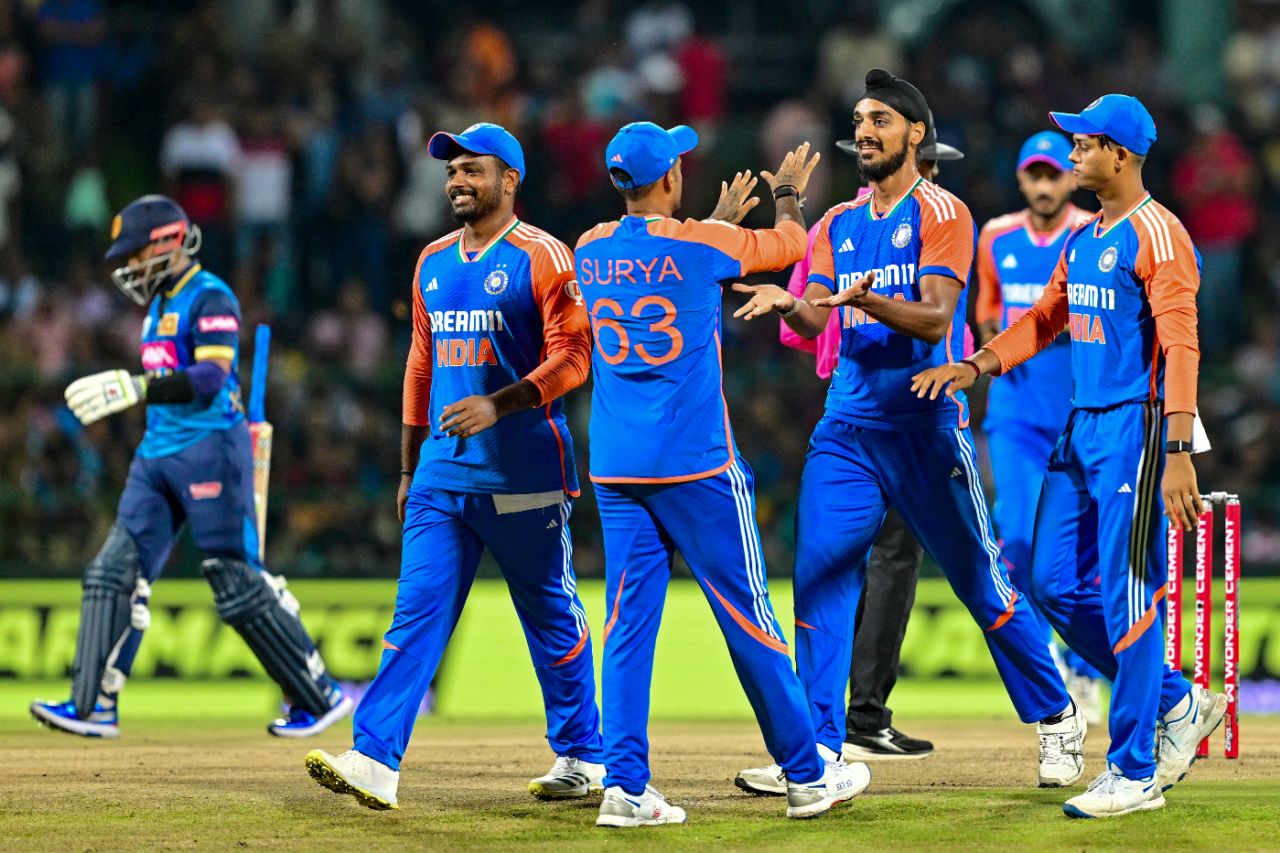 India celebrate after Arshdeep Singh dismisses Kusal Mendis, Sri Lanka vs India, 2nd T20I, Pallekele, July 28, 2024