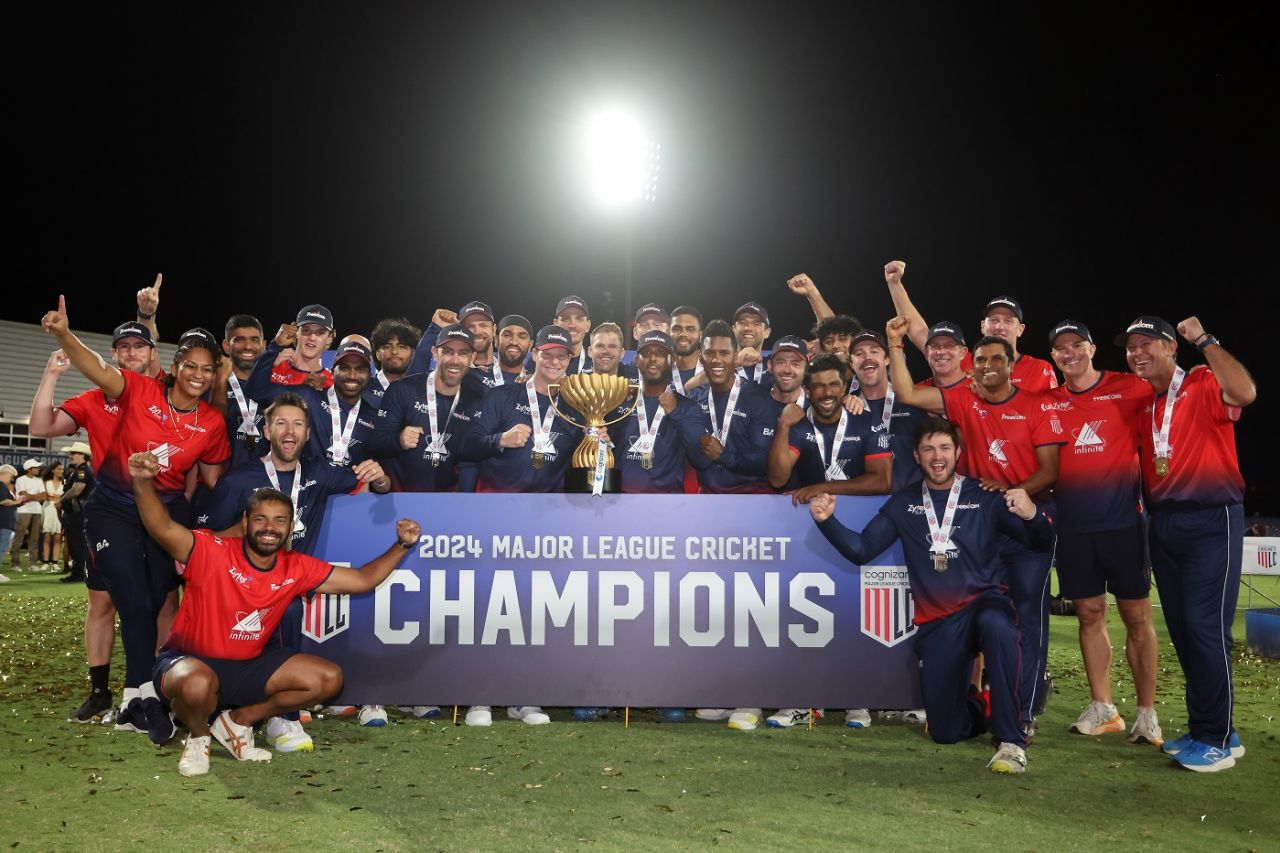 Washington Freedom players pose after their maiden MLC title win, Washington Freedom vs San Francisco Unicorns, MLC 2024, final, Dallas, July 28, 2024
