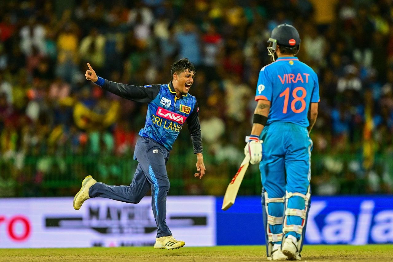 Jeffrey Vandersay trapped Virat Kohli in front, Sri Lanka vs India, 2nd ODI, Colombo, August 4, 2024