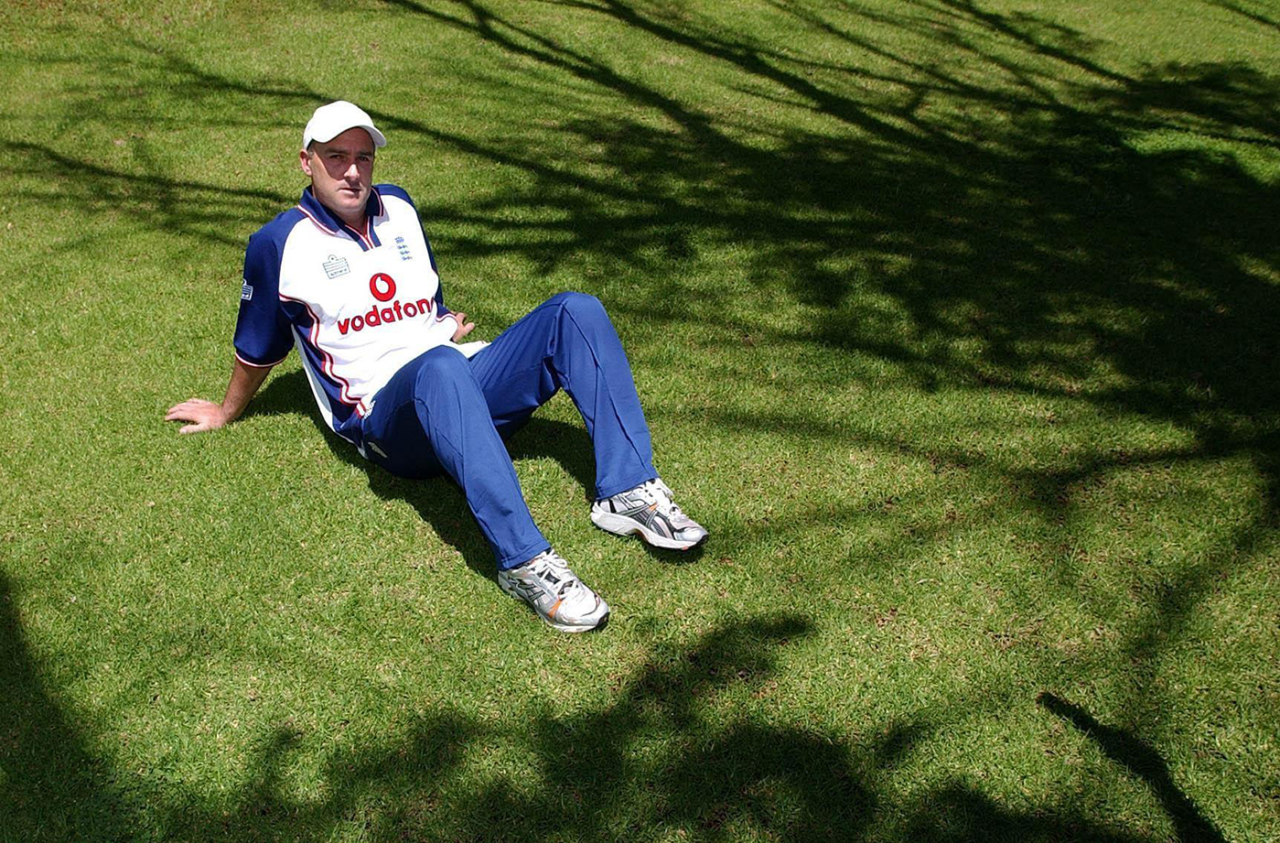 Graham Thorpe at his hotel in Potchefstroom, December 14, 2004