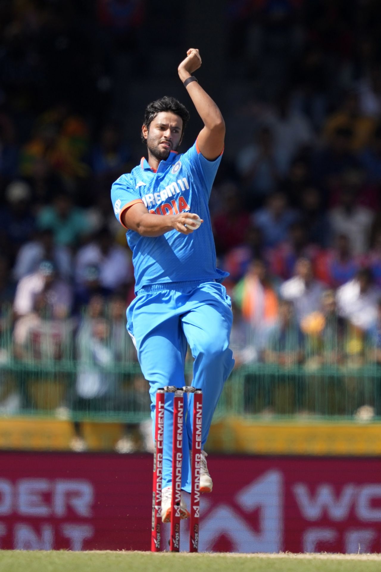 Shivam Dube opened the bowling for India with Mohammed Siraj being the only other seamer, Sri Lanka vs India, 3rd ODI, Colombo, August 7, 2024