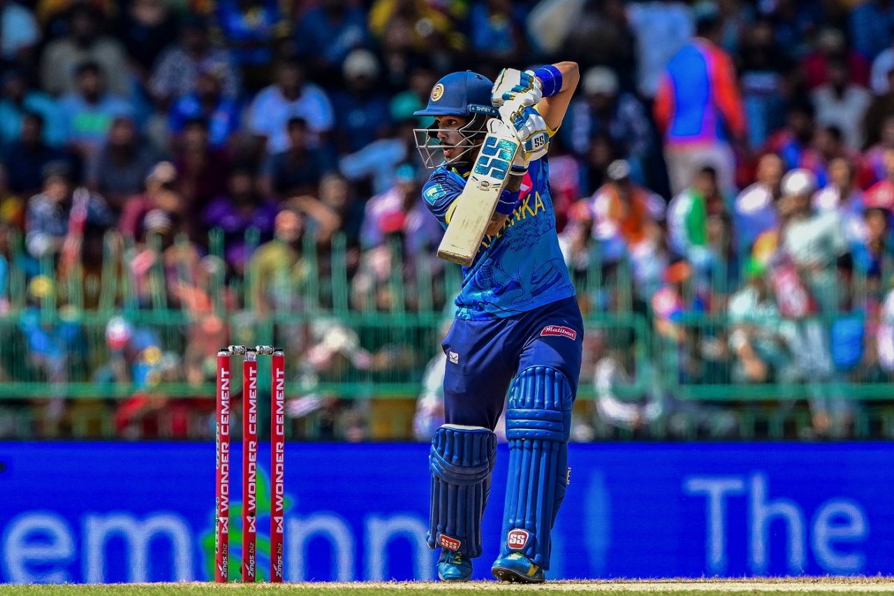 Pathum Nissanka was off with a flurry of fours, Sri Lanka vs India, 3rd ODI, Colombo, August 7, 2024