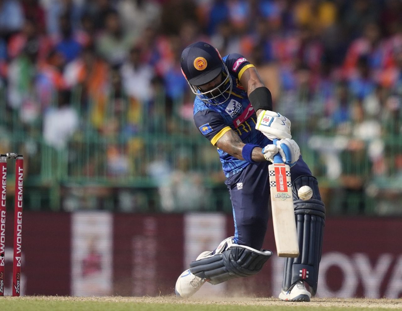 Kusal Mendis takes on Kuldeep Yadav, Sri Lanka vs India, 3rd ODI, Colombo, August 7, 2024
