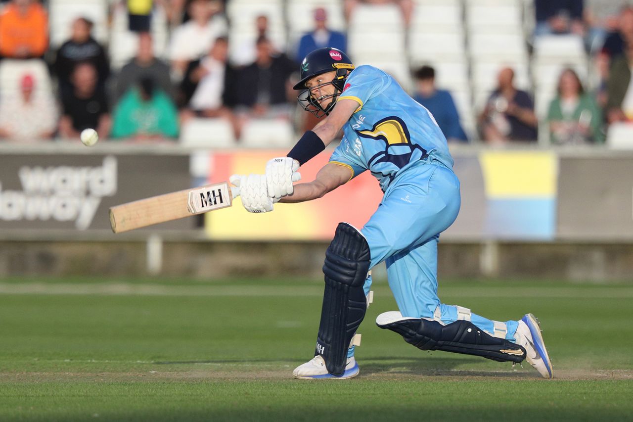 Will Luxton drags leg-side, Durham vs Yorkshire, Chester-le-Street, T20 Blast, June 21, 2024