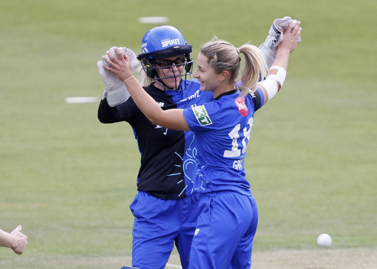 Eva Gray celebrates with Georgia Redmayne after bowling Hollie Armitage, Northern Superchargers vs London Spirit, Headingley, The Hundred (Women's), August 13, 2024