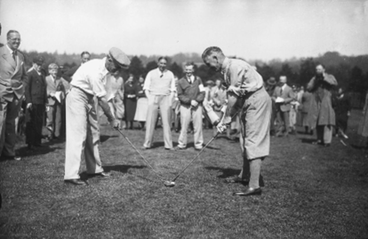 Arthur Mailey and Clarrie Grimmett play golf, West Kent Club, Bickley, Kent, April 29, 1934