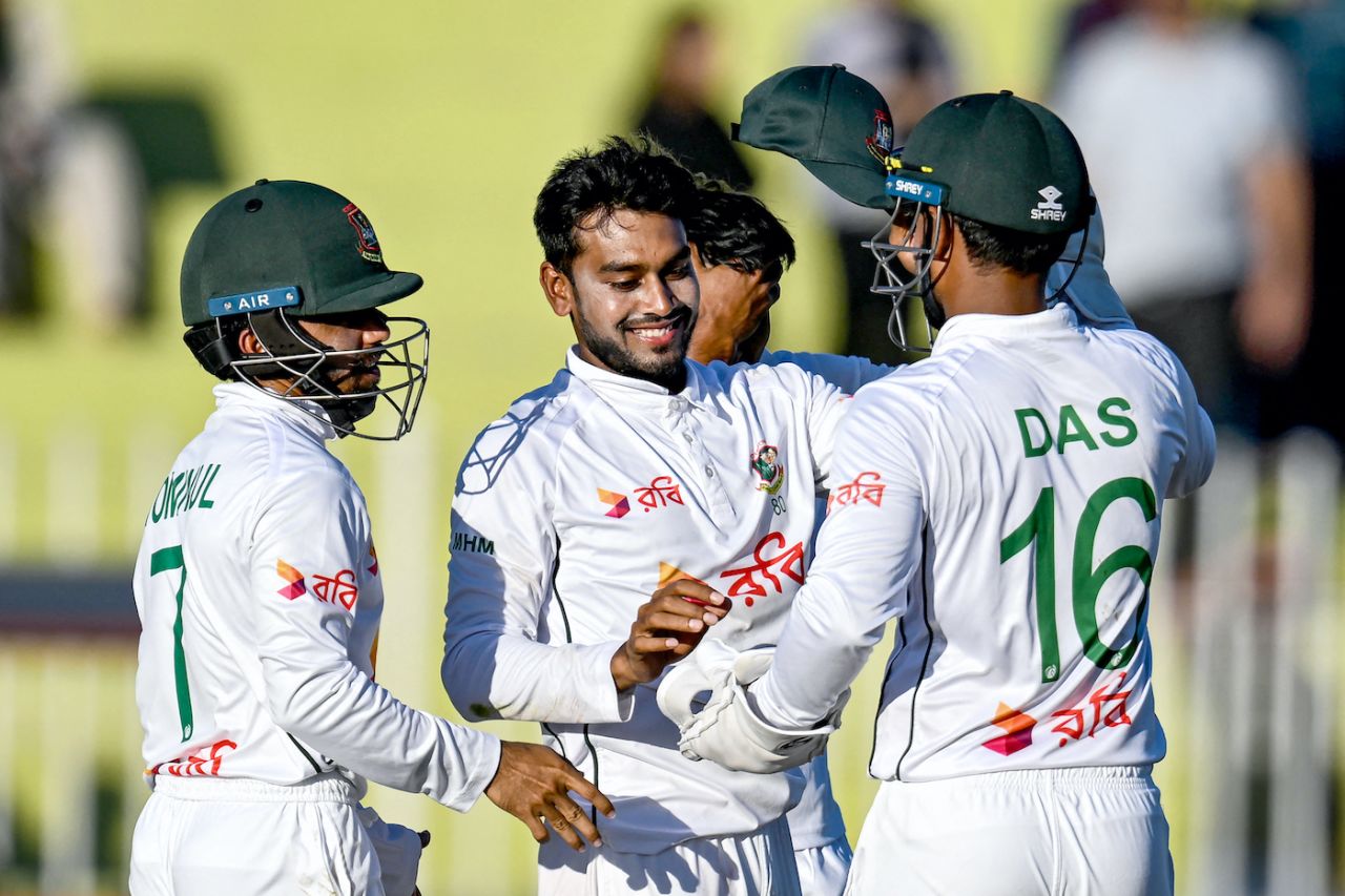 Mehidy Hasan Miraz dismissed both half-centurions in Pakistan's top three, Pakistan vs Bangladesh, 2nd Test, Rawalpindi, 2nd day, August 31, 2024