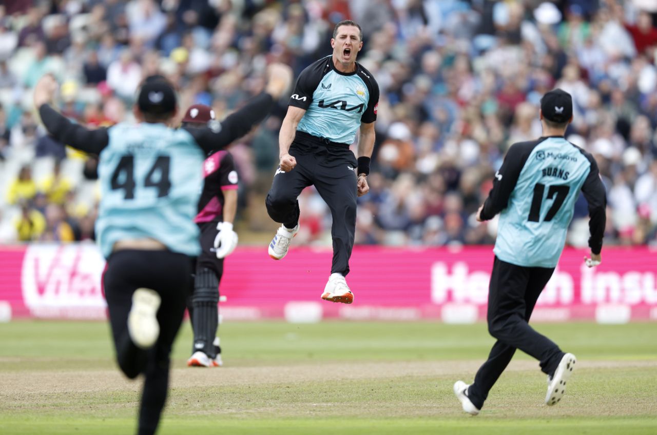 Dan Worrall dismissed Tom Kohler-Cadmore with his first ball of the innings, Surrey vs Somerset, Vitality Blast semi-final, Edgbaston, September 14, 2024