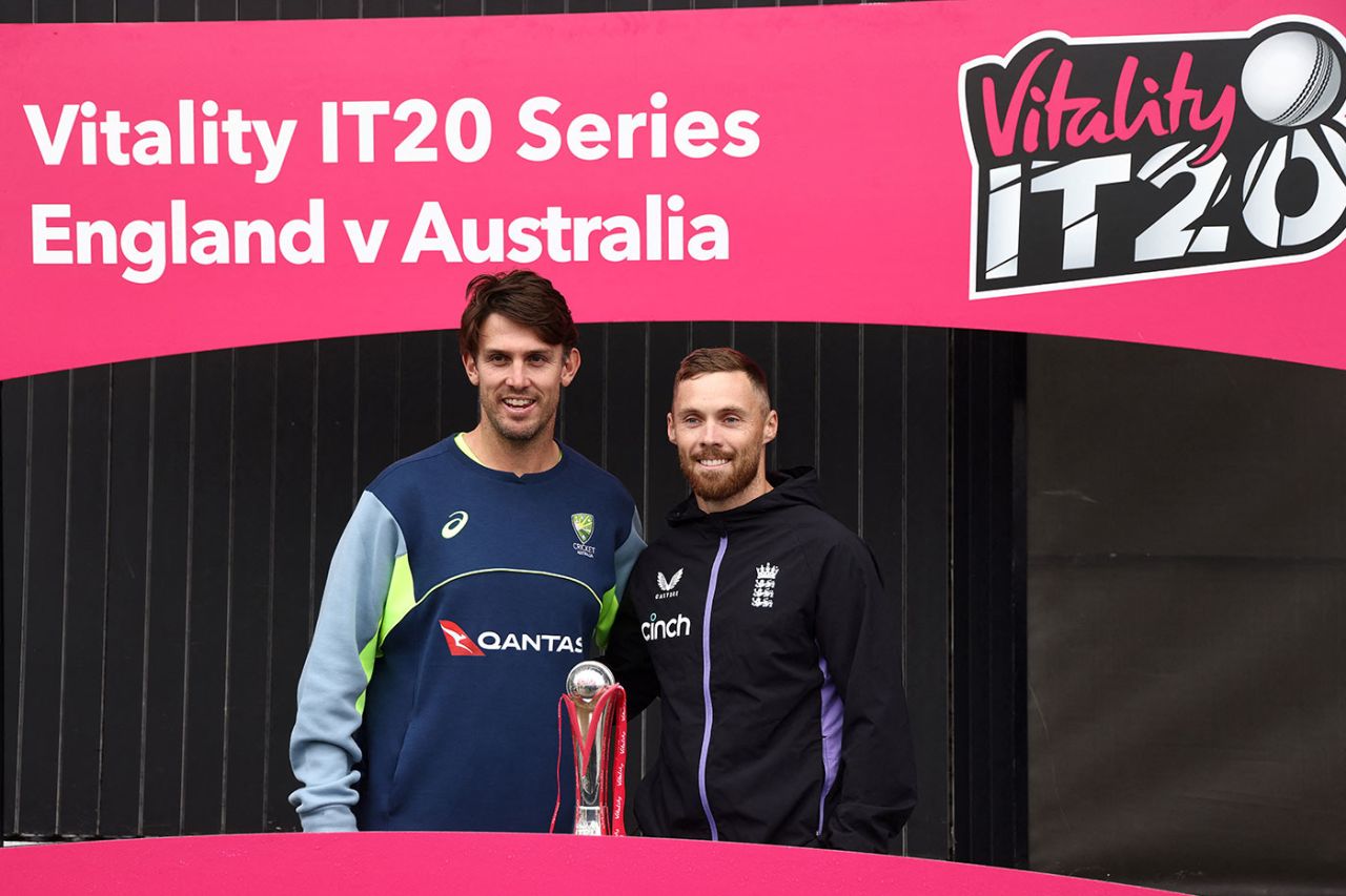 Mitchell Marsh and Phil Salt with the shared T20I series trophy, England vs Australia, 3rd T20I, Old Trafford, September 15, 2024