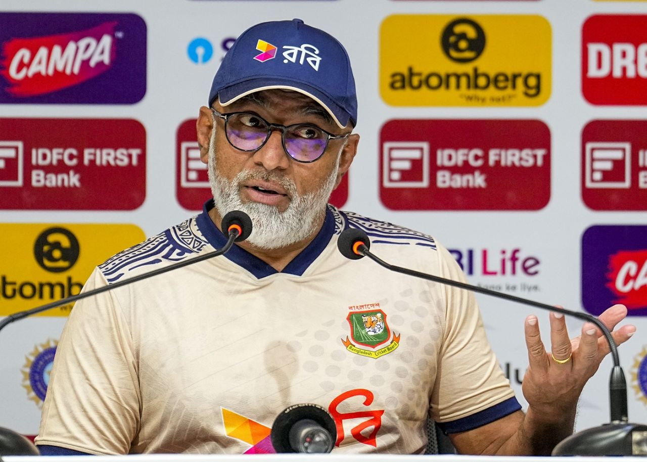 Bangladesh coach Chandika Hathurusinghe at the press conference, Chennai, September 17, 2024