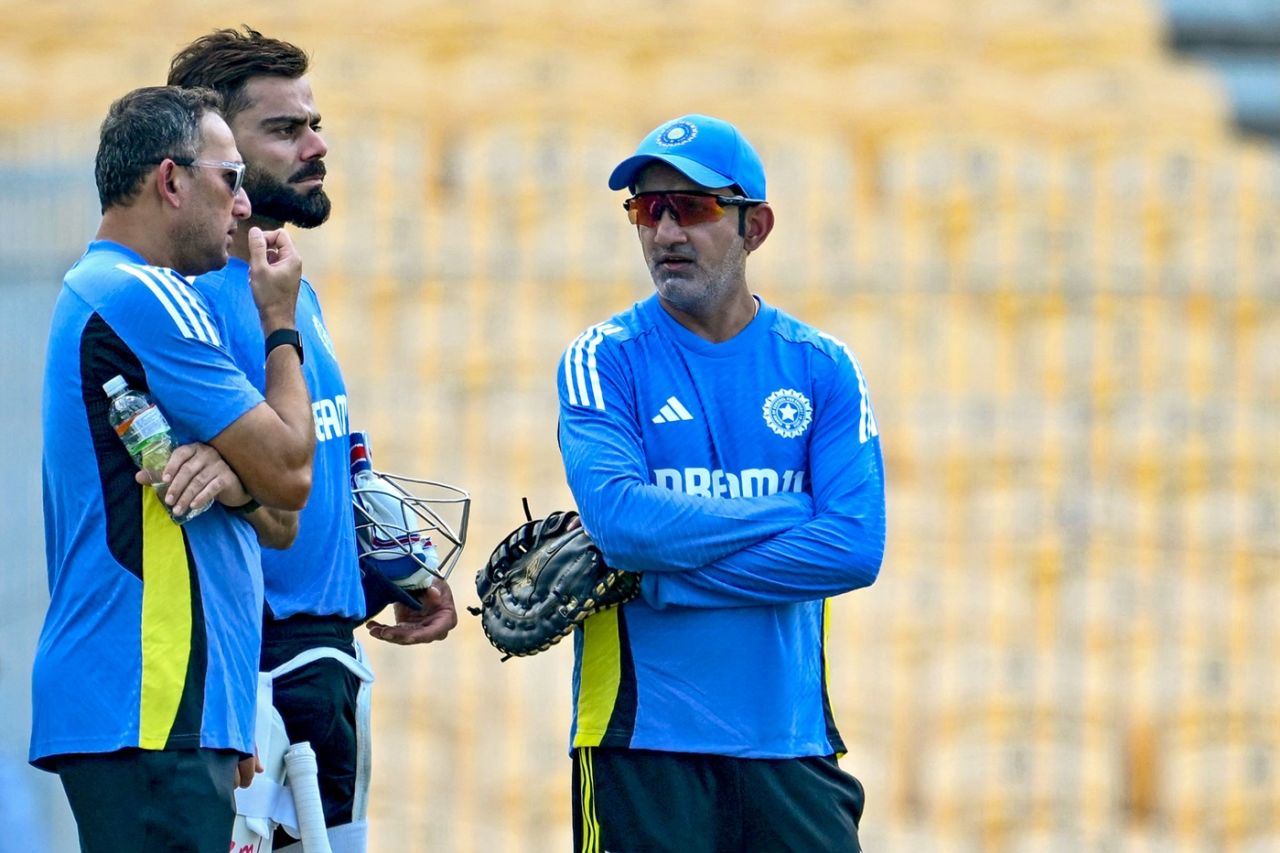 Ajit Agarkar, Virat Kohli and Gautam Gambhir have a chat , Chennai, September 17, 2024