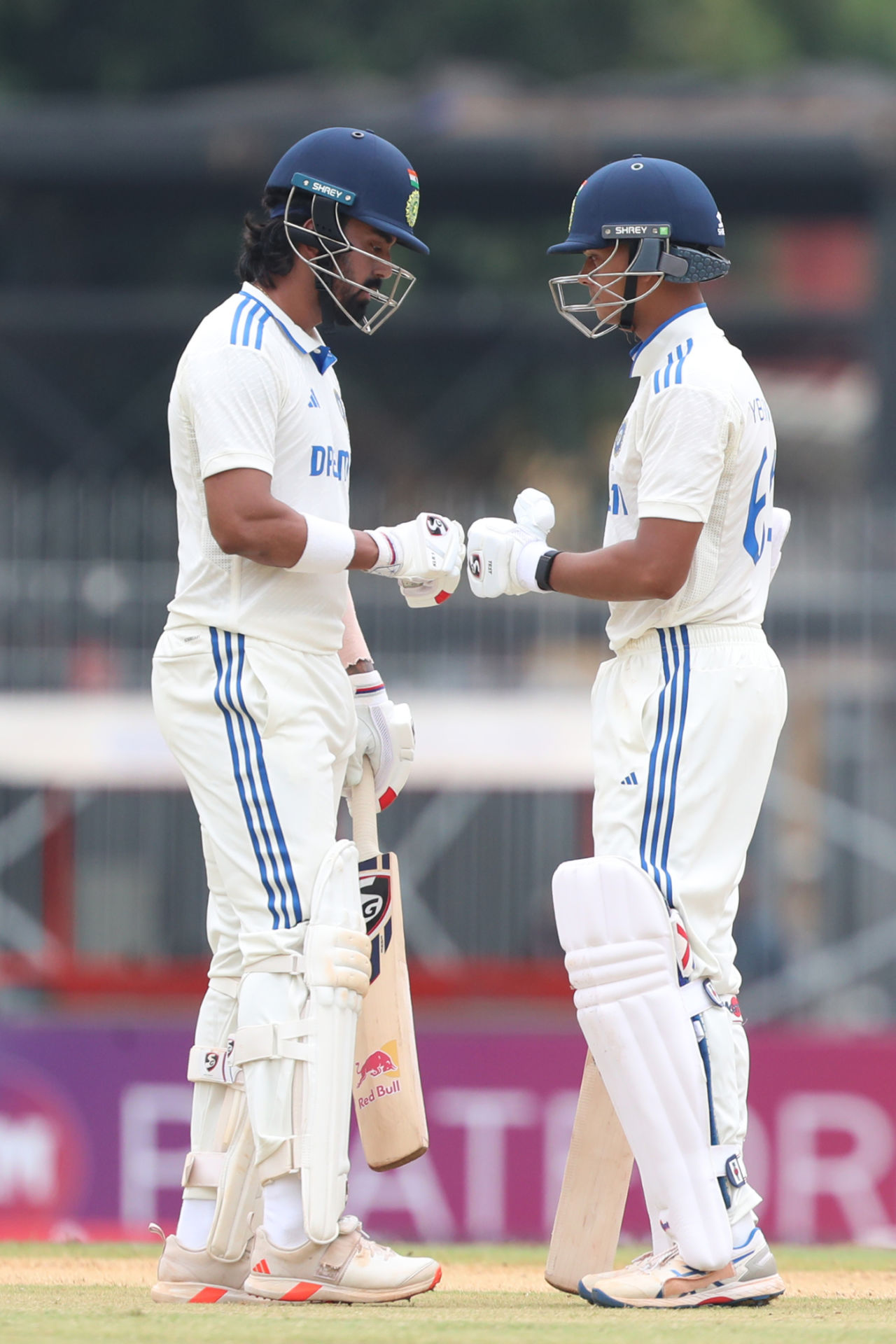 KL Rahul, returning for his first Test match since January, made 16 in a stand of 48 with Yashasvi Jaiswal, India vs Bangladesh, 1st Test, Chennai, 1st day, September 19, 2024