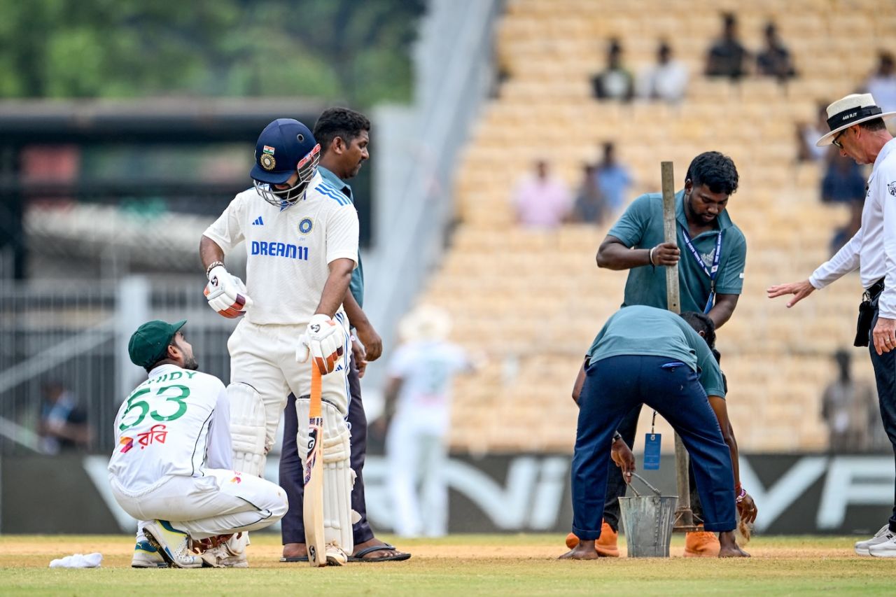 Rishabh Pant kept Mehidy Hasan Miraz busy while the pitch got some treatment, India vs Bangladesh, 1st Test, 3rd day, Chennai, September 21, 2024
