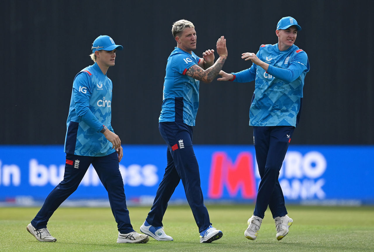 Brydon Carse claimed the vital wicket of Travis Head, England vs Australia, 2nd ODI, Headingley, September 21, 2024