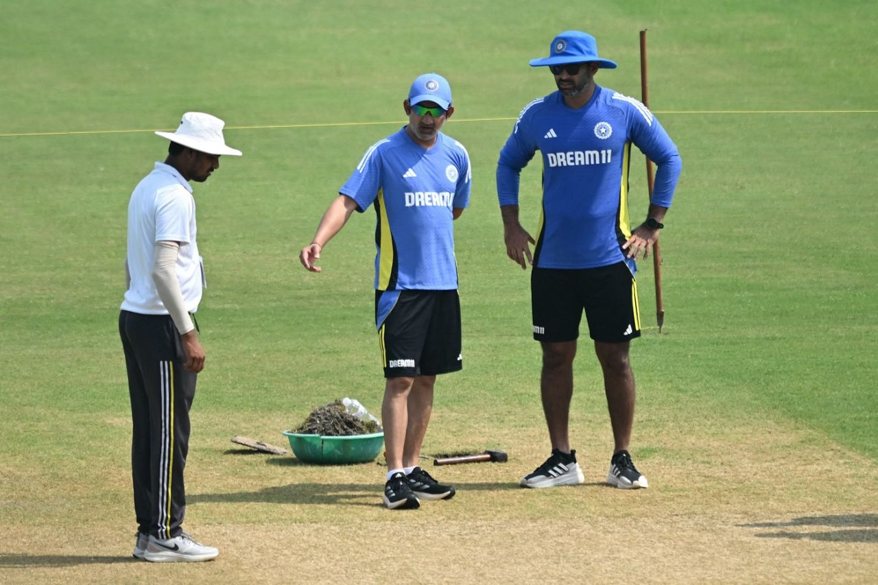 Gautam Gambhir and Abhishek Nayar inspect the Kanpur pitch, Kanpur, September 25, 2024