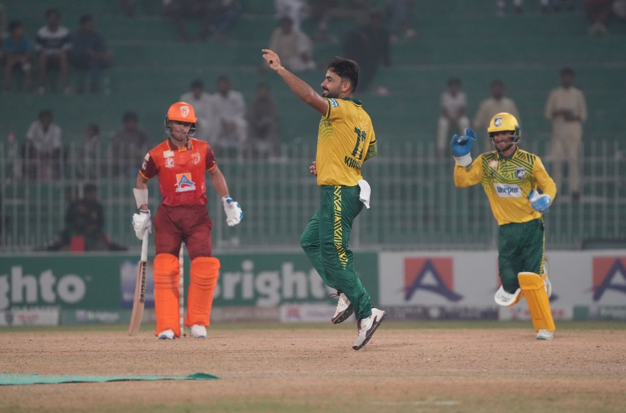 Khushdil Shah was among the wickets for Lions, Lions vs Stallions, Champions One-Day Cup, Faisalabad, September 25, 2024
