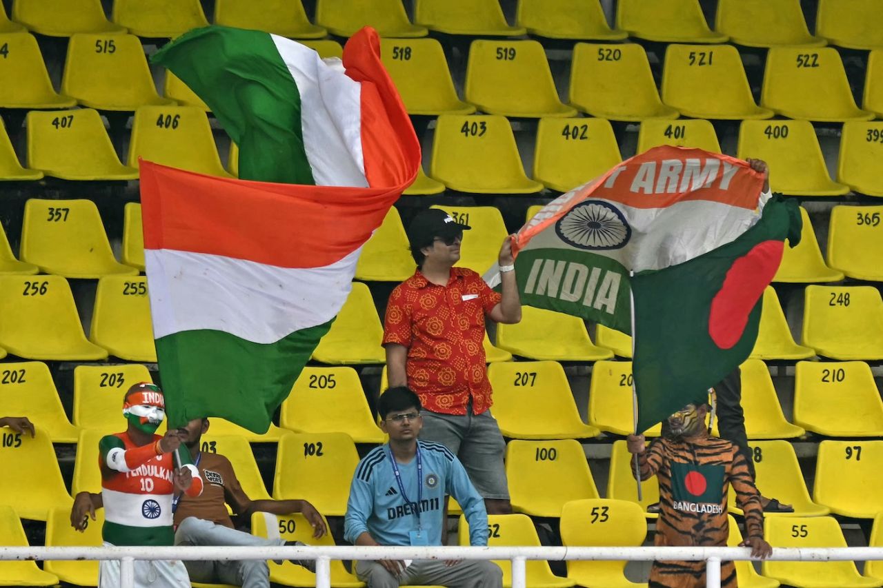 Famous fans Sudhir Kumar Chaudhary and Shoaib Ali were spotted in the stands, India vs Bangladesh, 2nd Test, 1st day, Kanpur, September 27, 2024