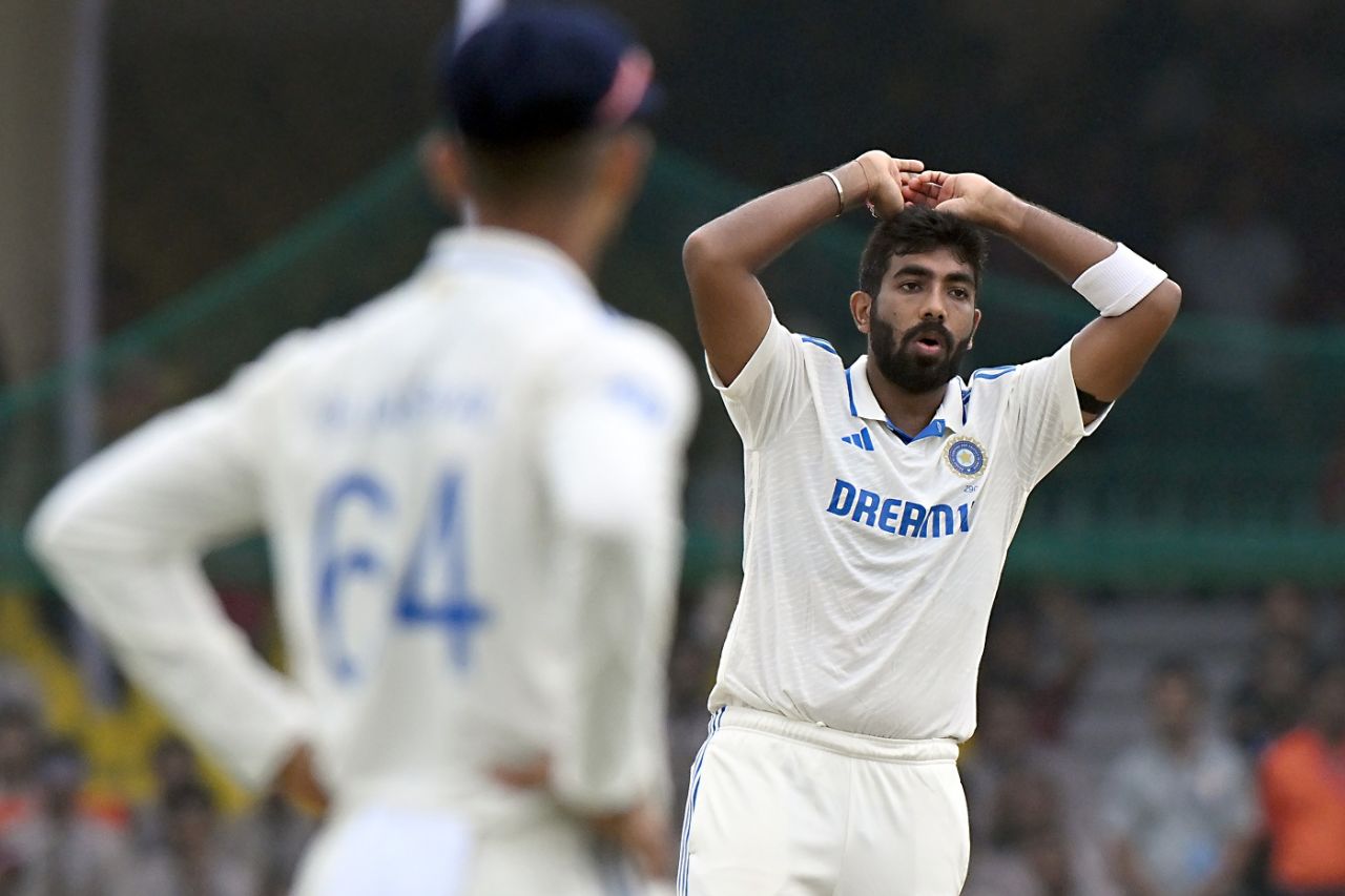 Jasprit Bumrah has his hands on his head, India vs Bangladesh, 2nd Test, 1st day, Kanpur, September 27, 2024