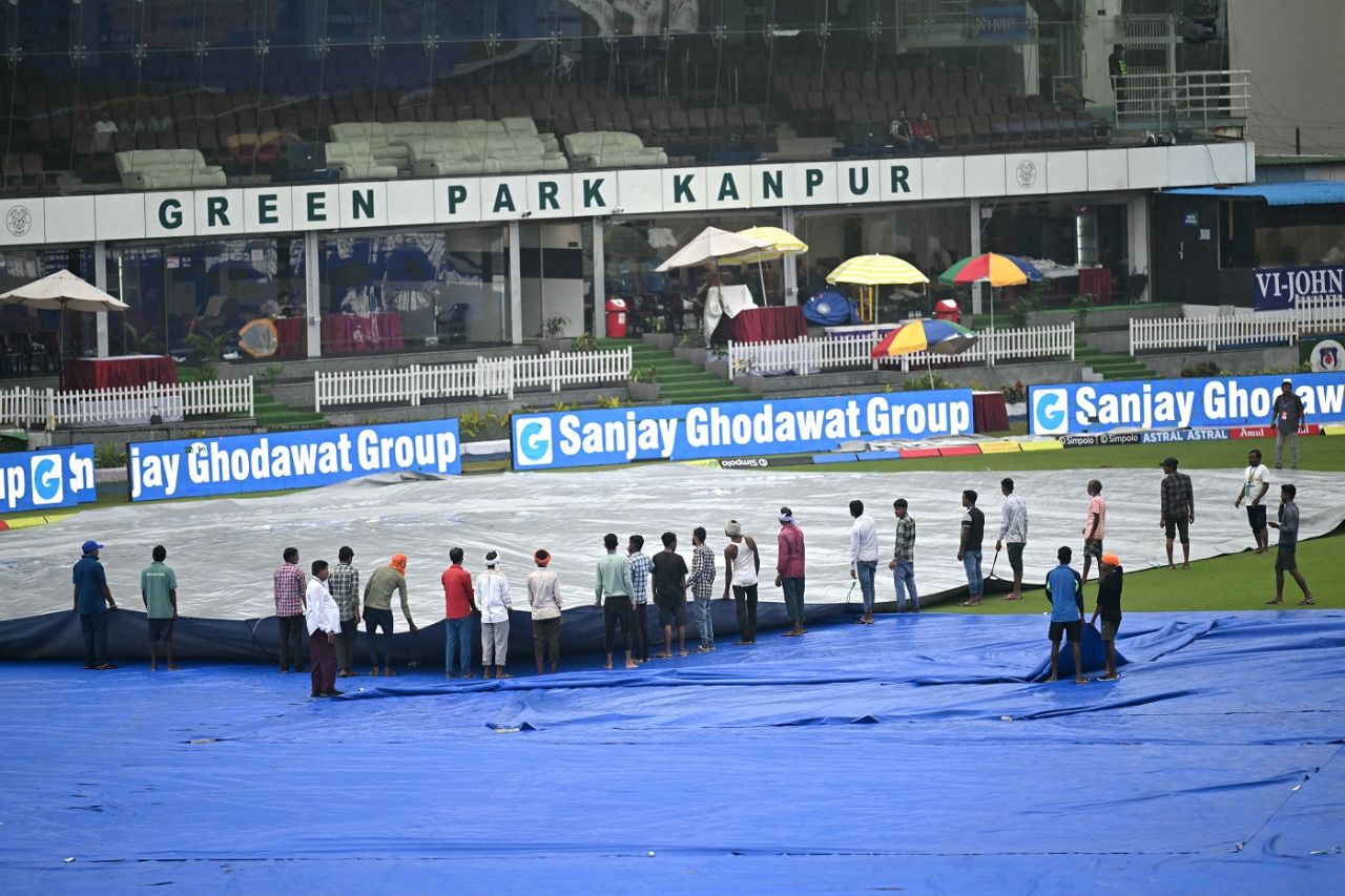 The sight of the Green Park under covers greeted fans and players on the second day, India vs Bangladesh, 2nd Test, 2nd day, Kanpur, September 28, 2024