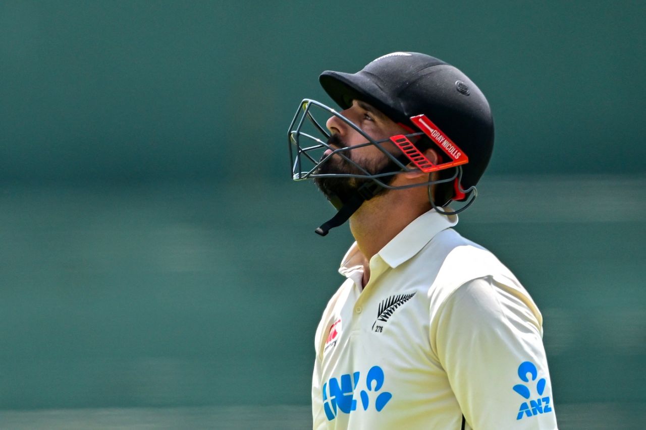 Daryl Mitchell walks back in disappointment, Sri Lanka vs New Zealand, 2nd Test, Galle, 3rd day, September 28, 2024